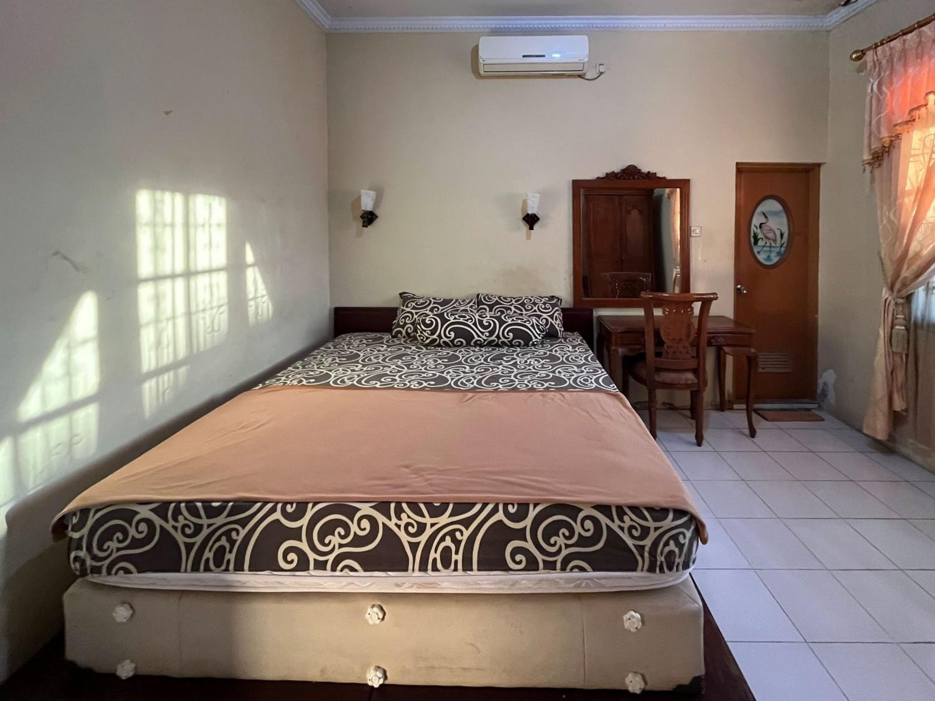 Standard Double Room photo 3
