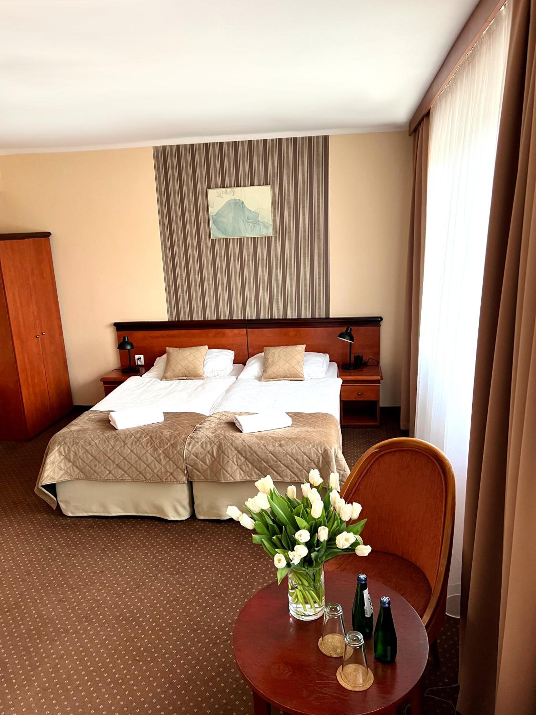 Standard Double Room - Photo 1