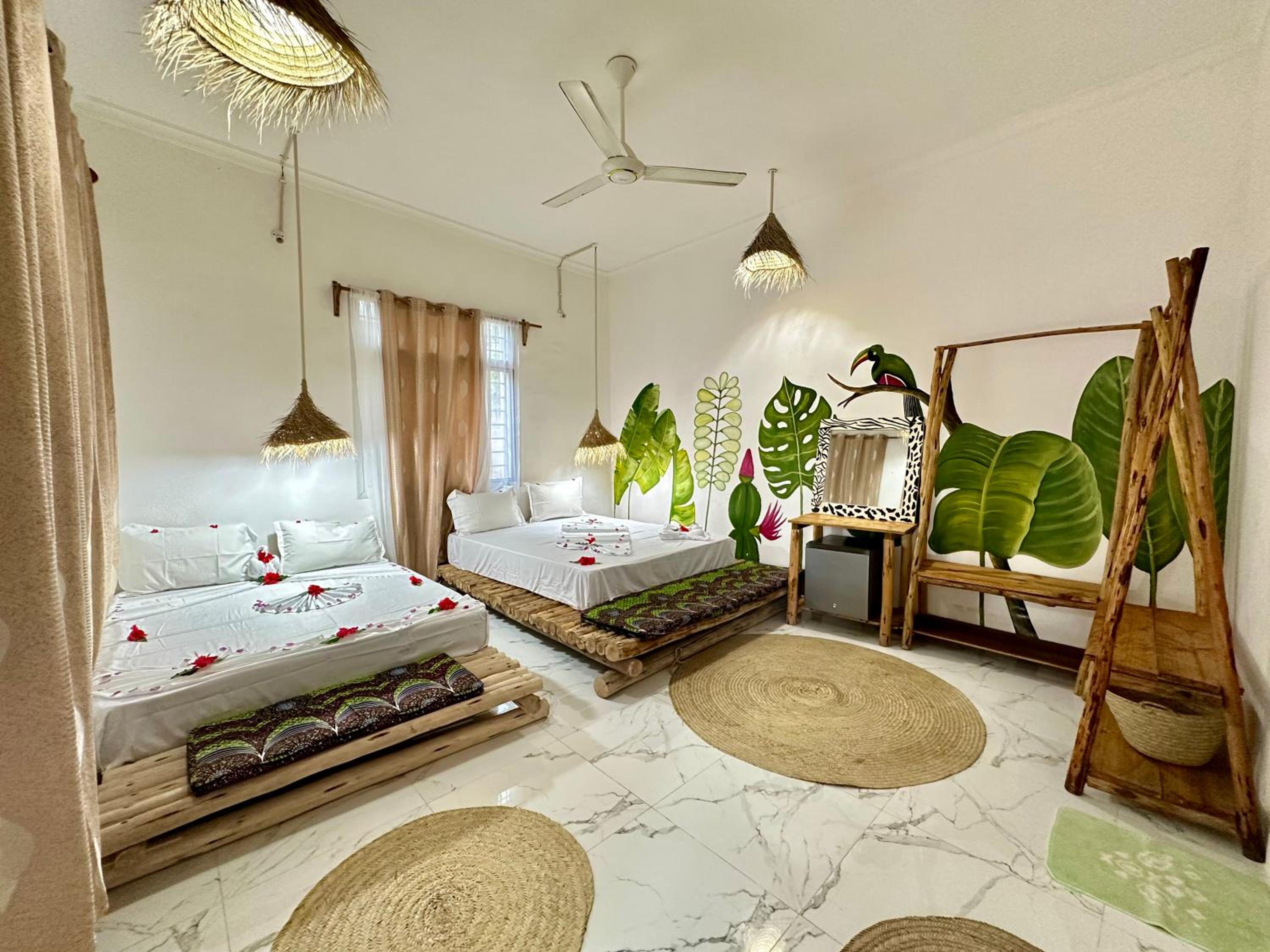 Deluxe Family Room