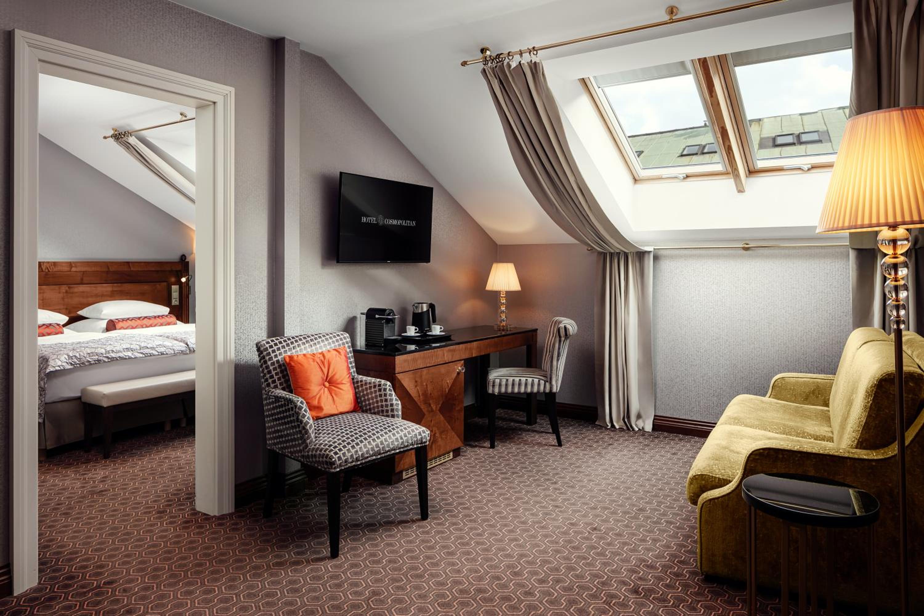 Cosmopolitan Suite photo 2