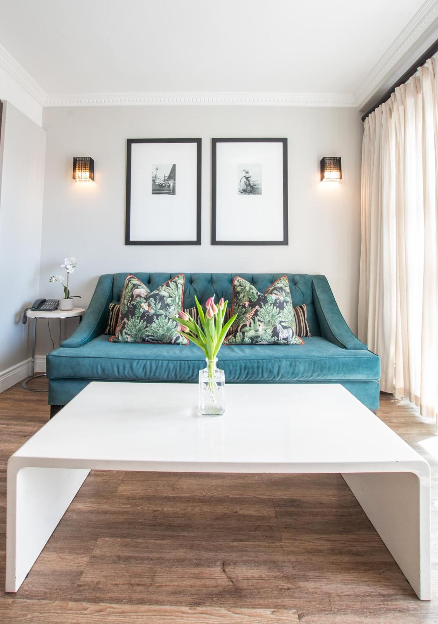 One Bedroom Apartment with Terrace and Partial Sea Views - Photo 14