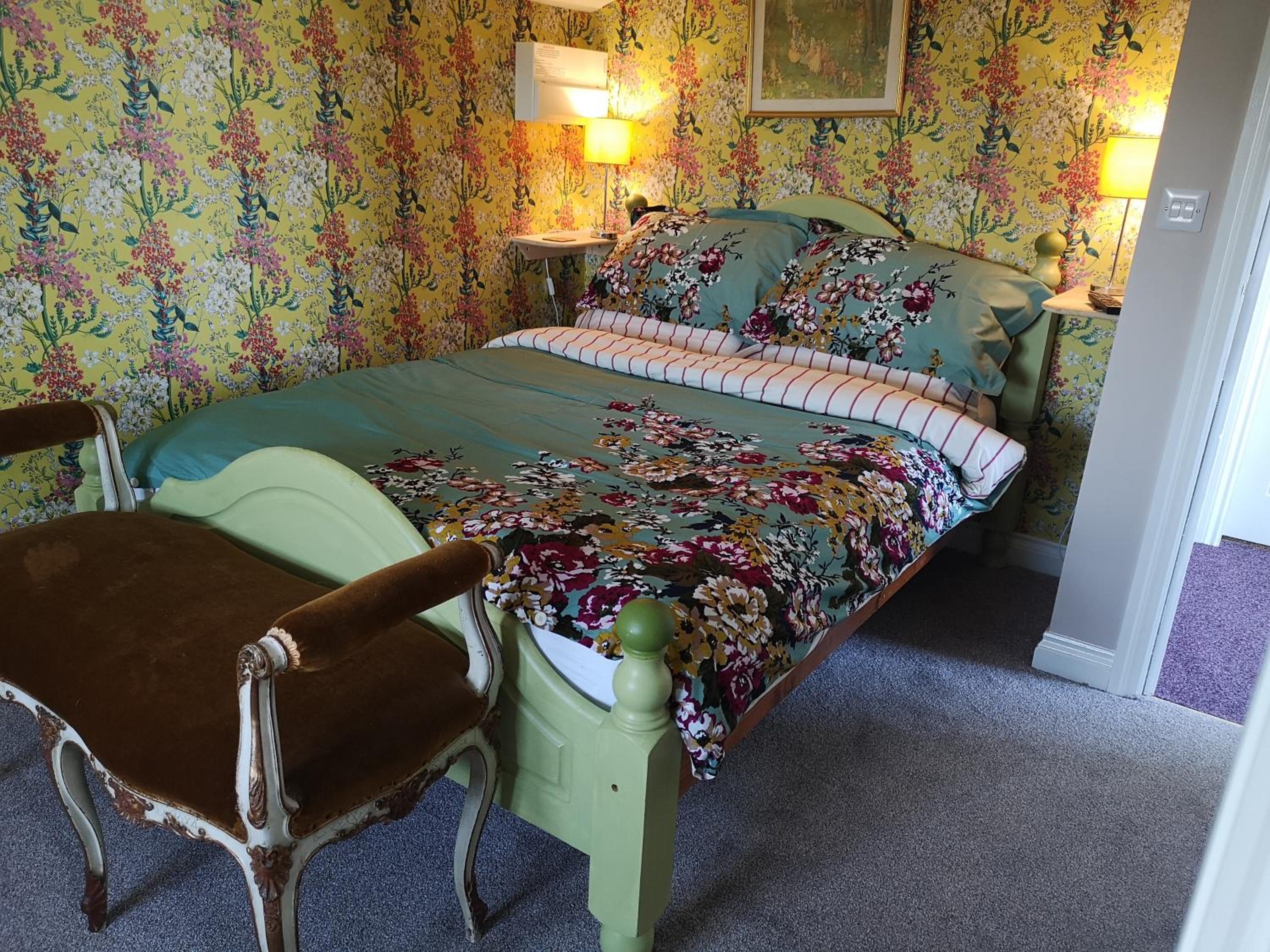 Double Room with Garden View - Photo 6