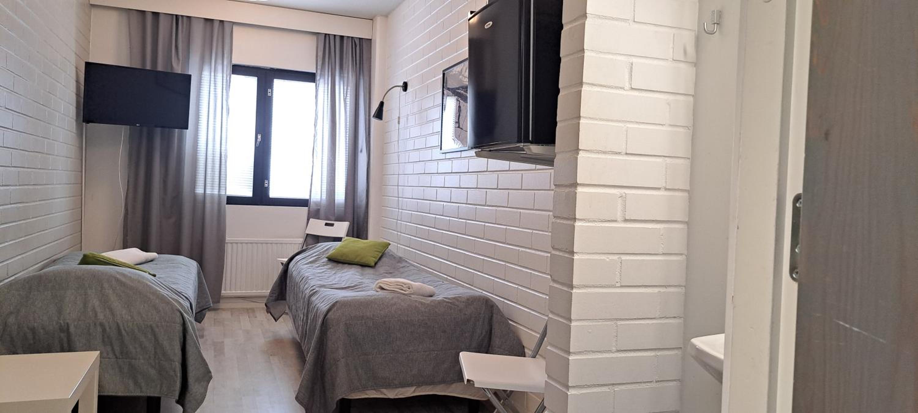 Twin Room with Shared Bathroom photo 3