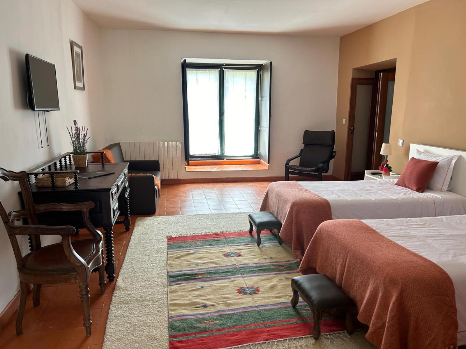 Superior Twin Room photo 1