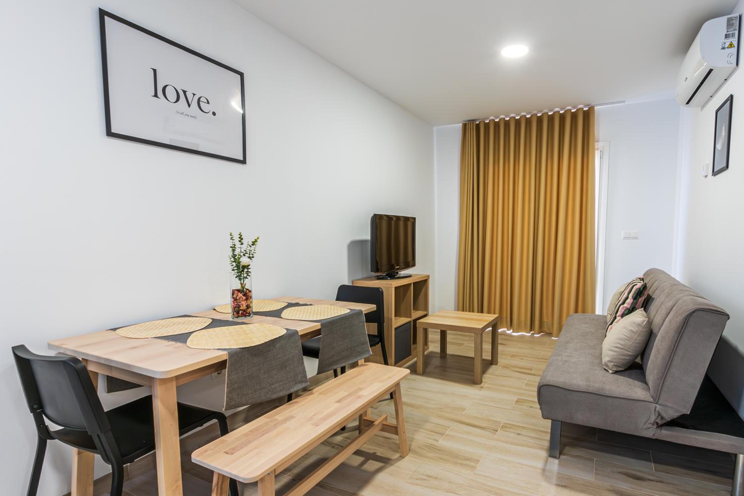 Apartamento con Terraza