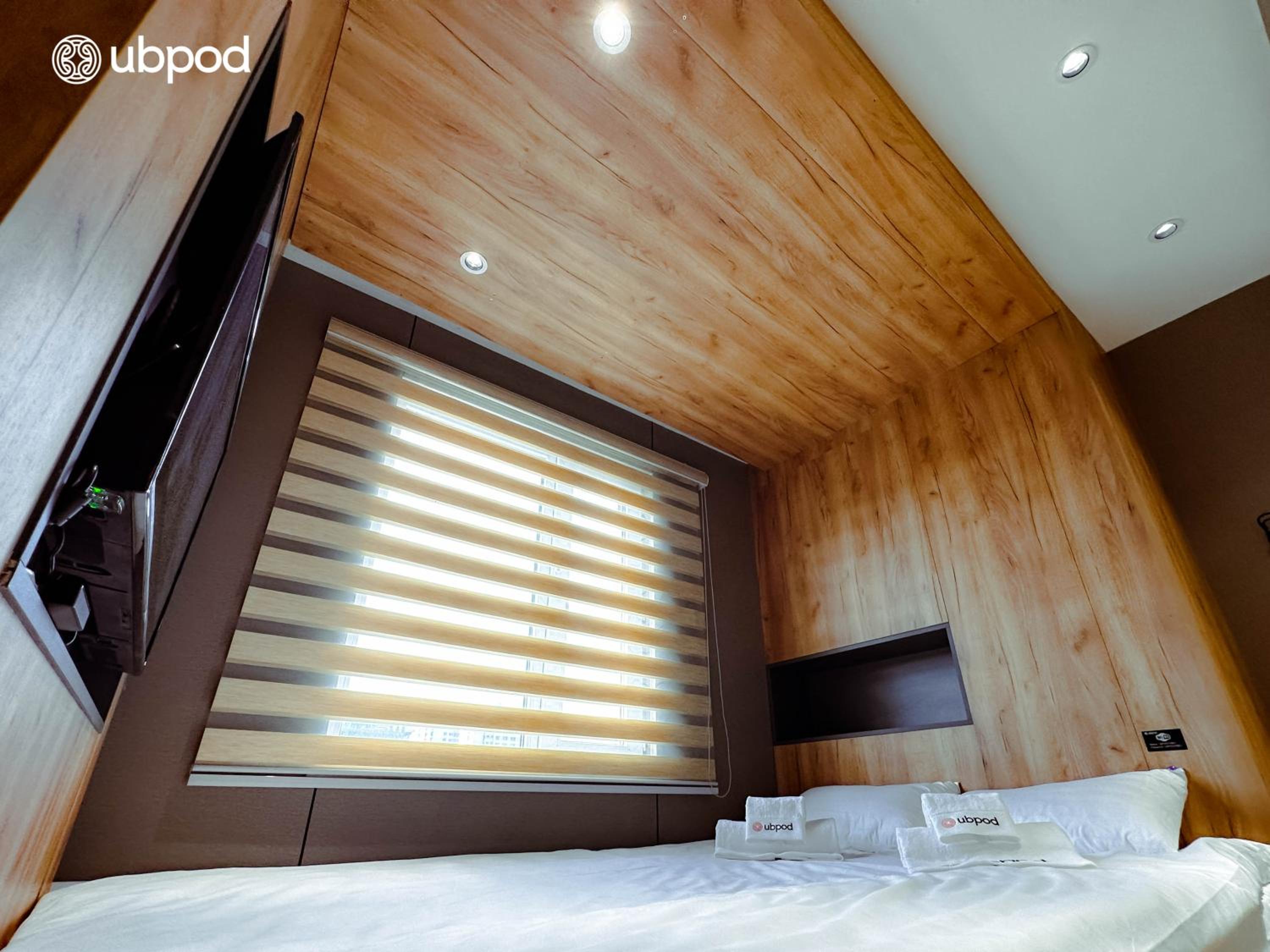 Double Room - Photo 7