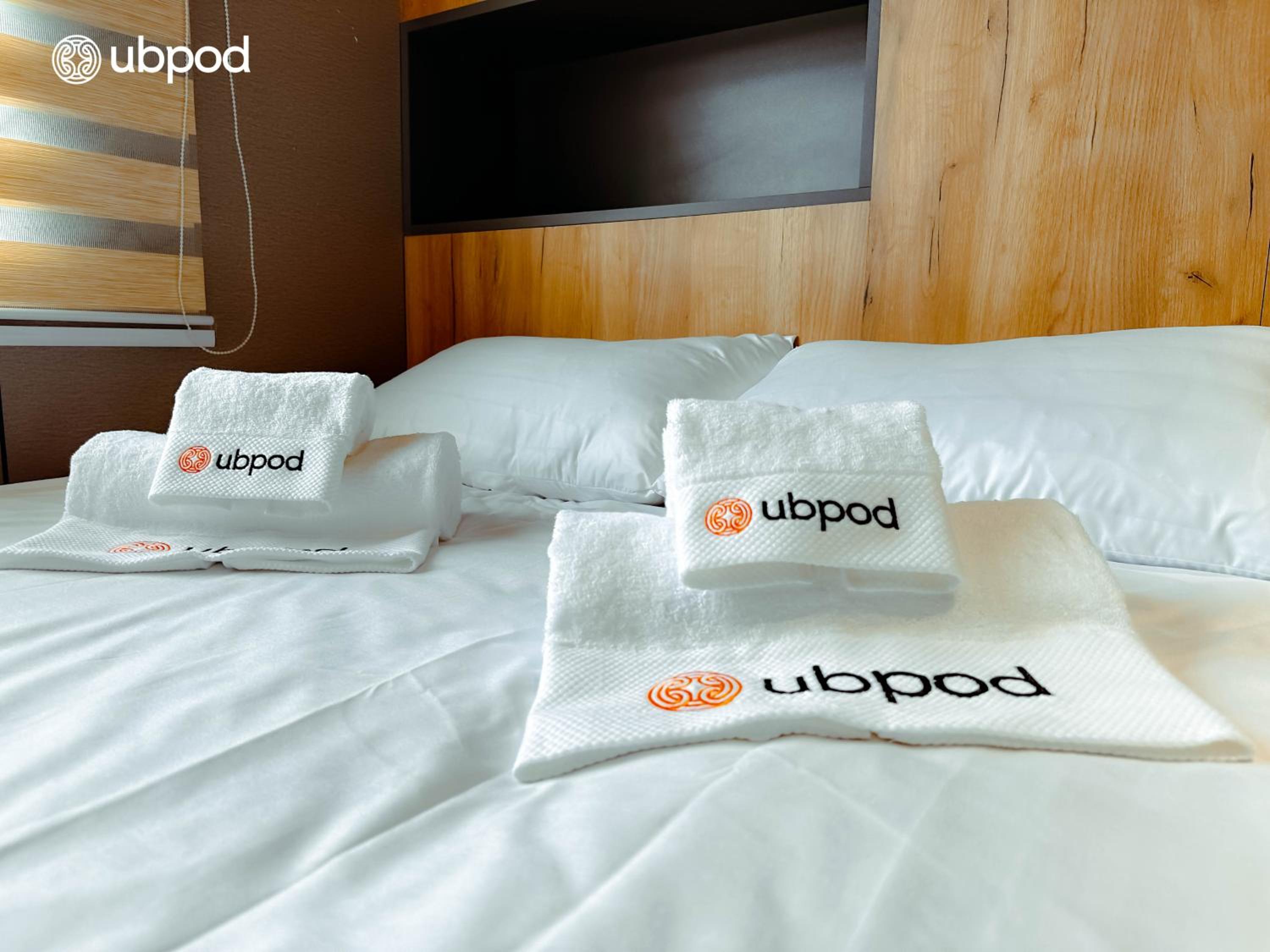Double Room - Photo 11
