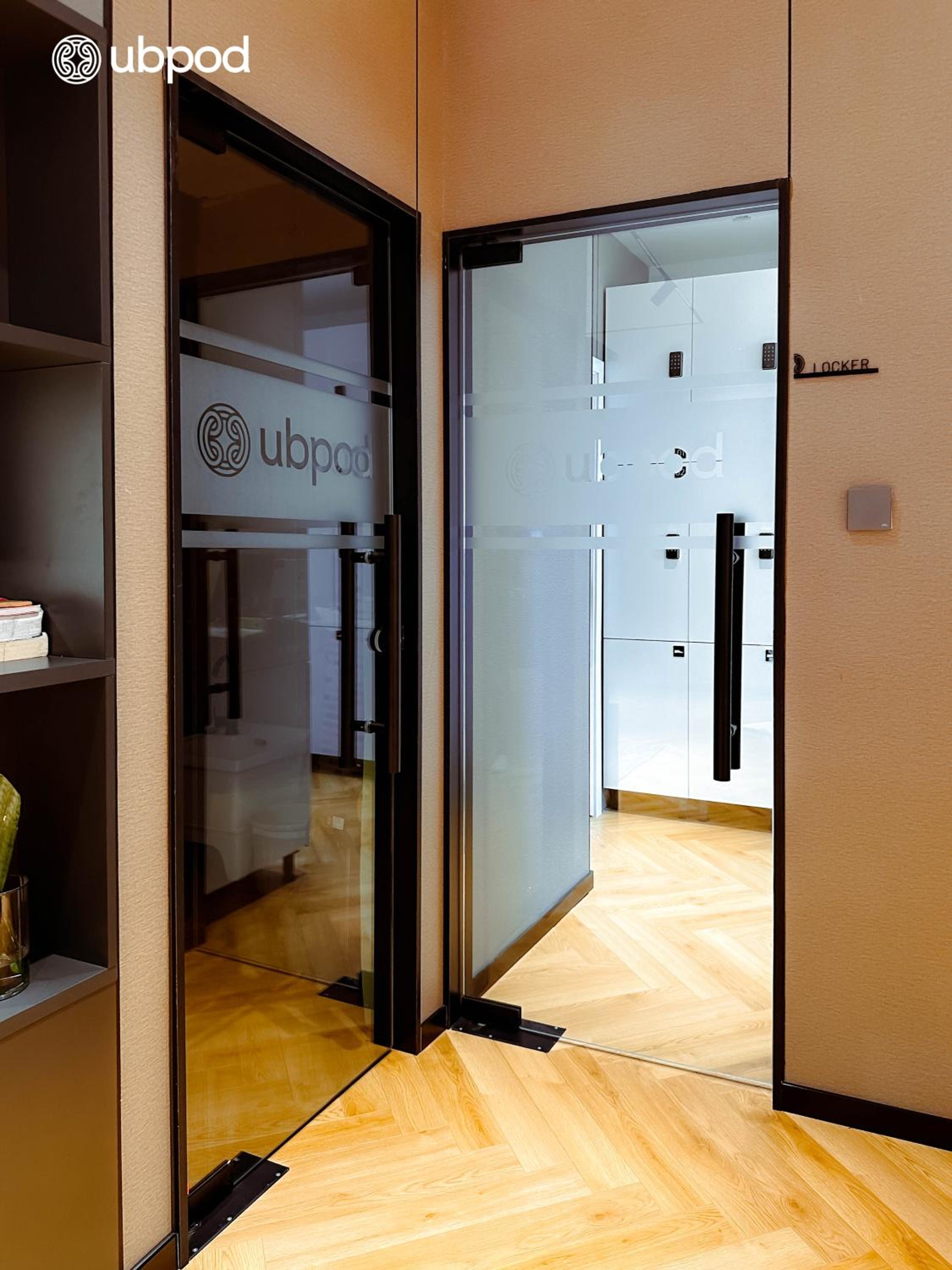 Double Room - Photo 25