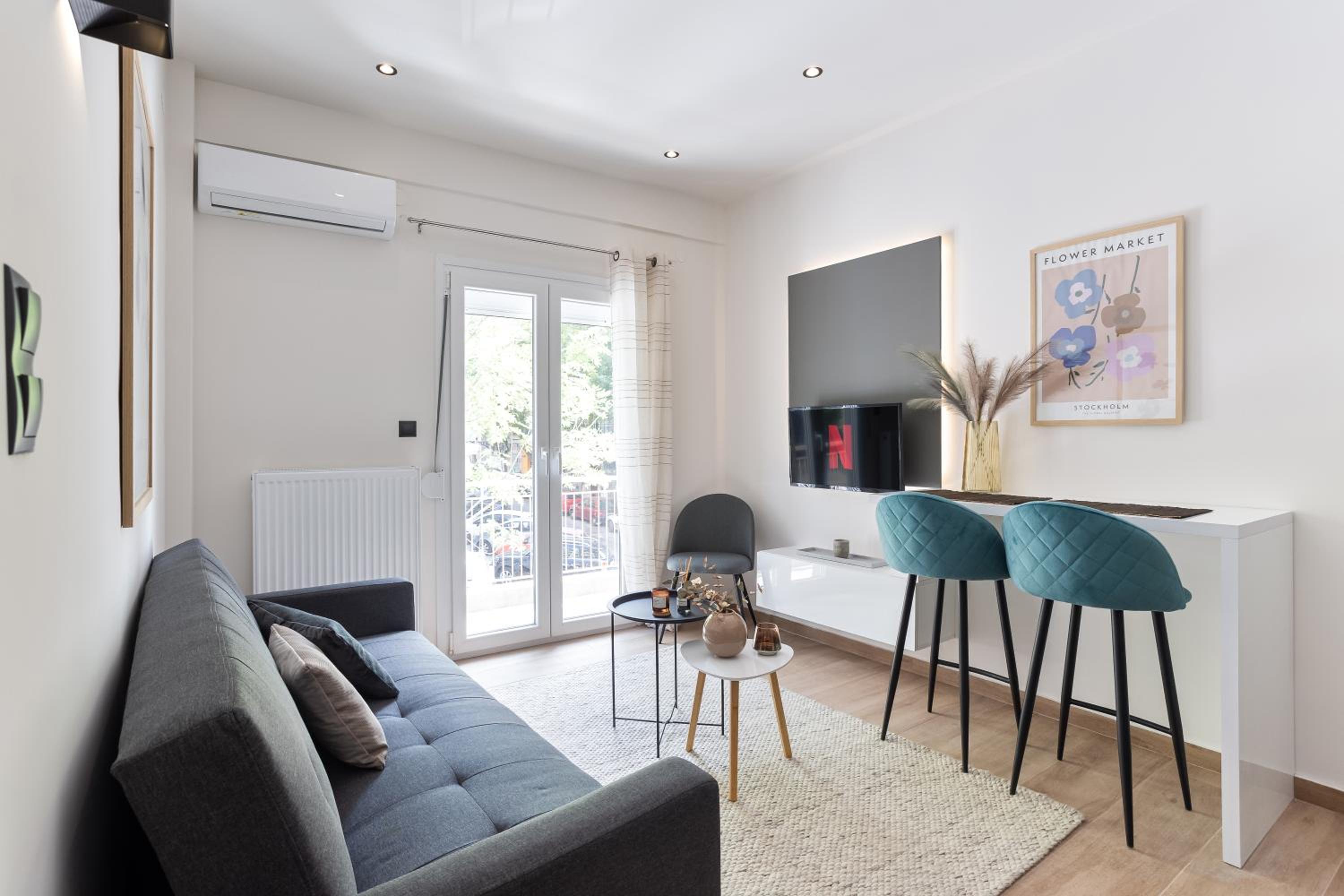 One-Bedroom Apartment