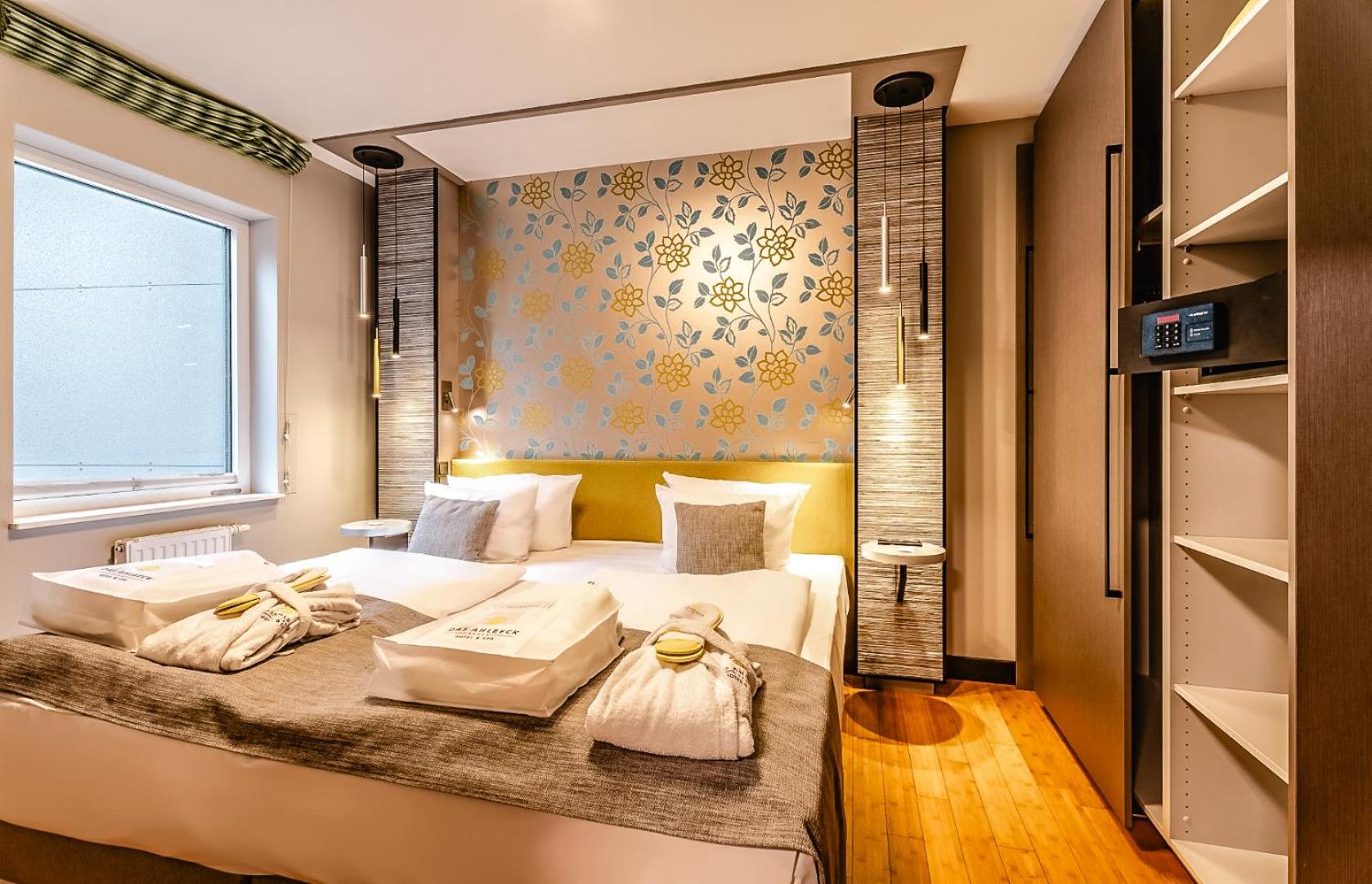 Two-Bedroom Apartment with Sea View