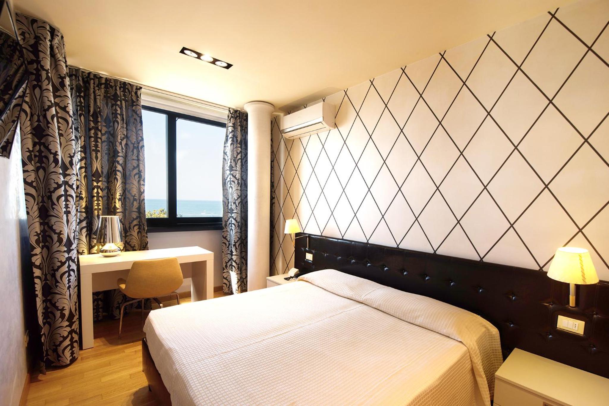 Superior Double Room with Sea View