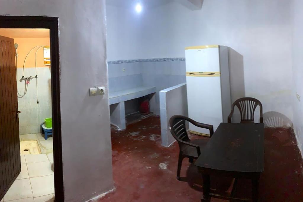 One-Bedroom Apartment photo 3