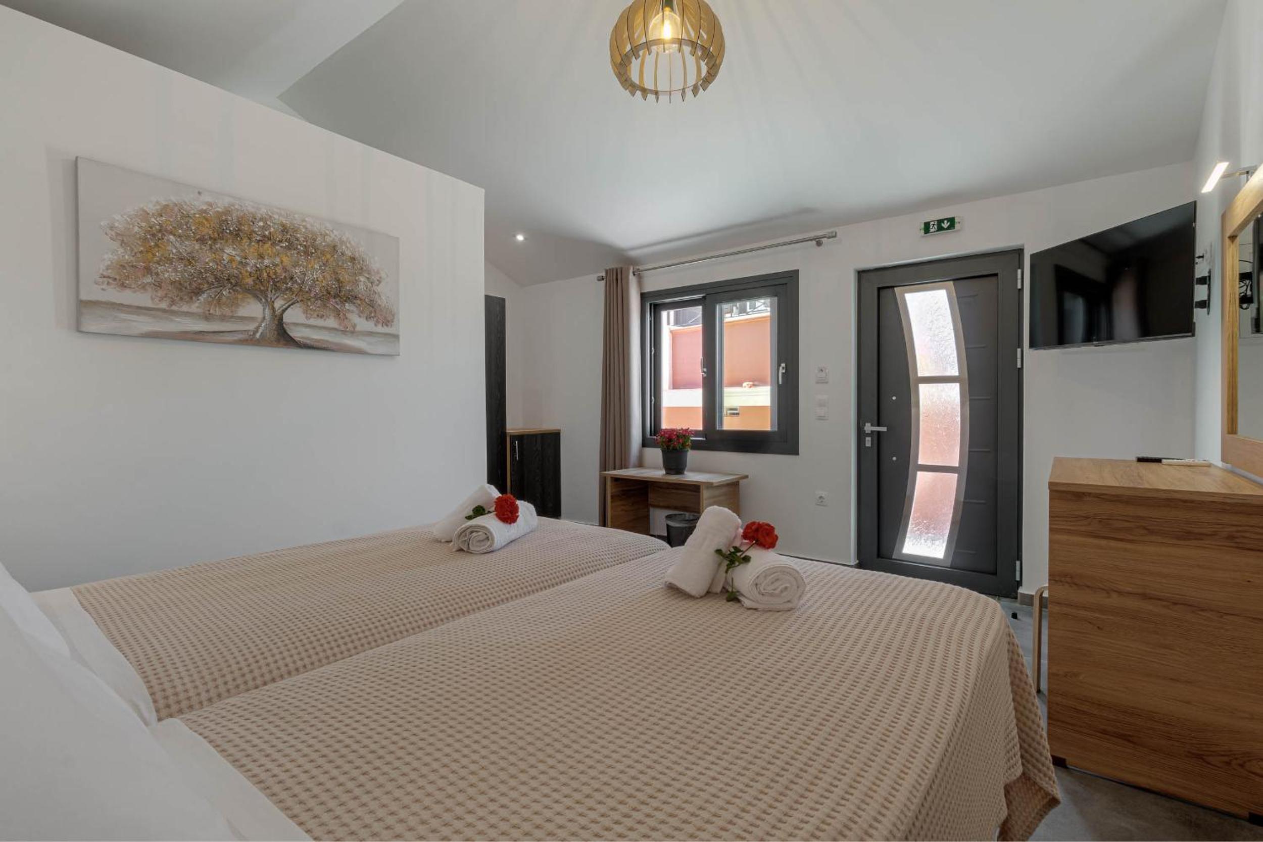 Standard Twin Room photo 3