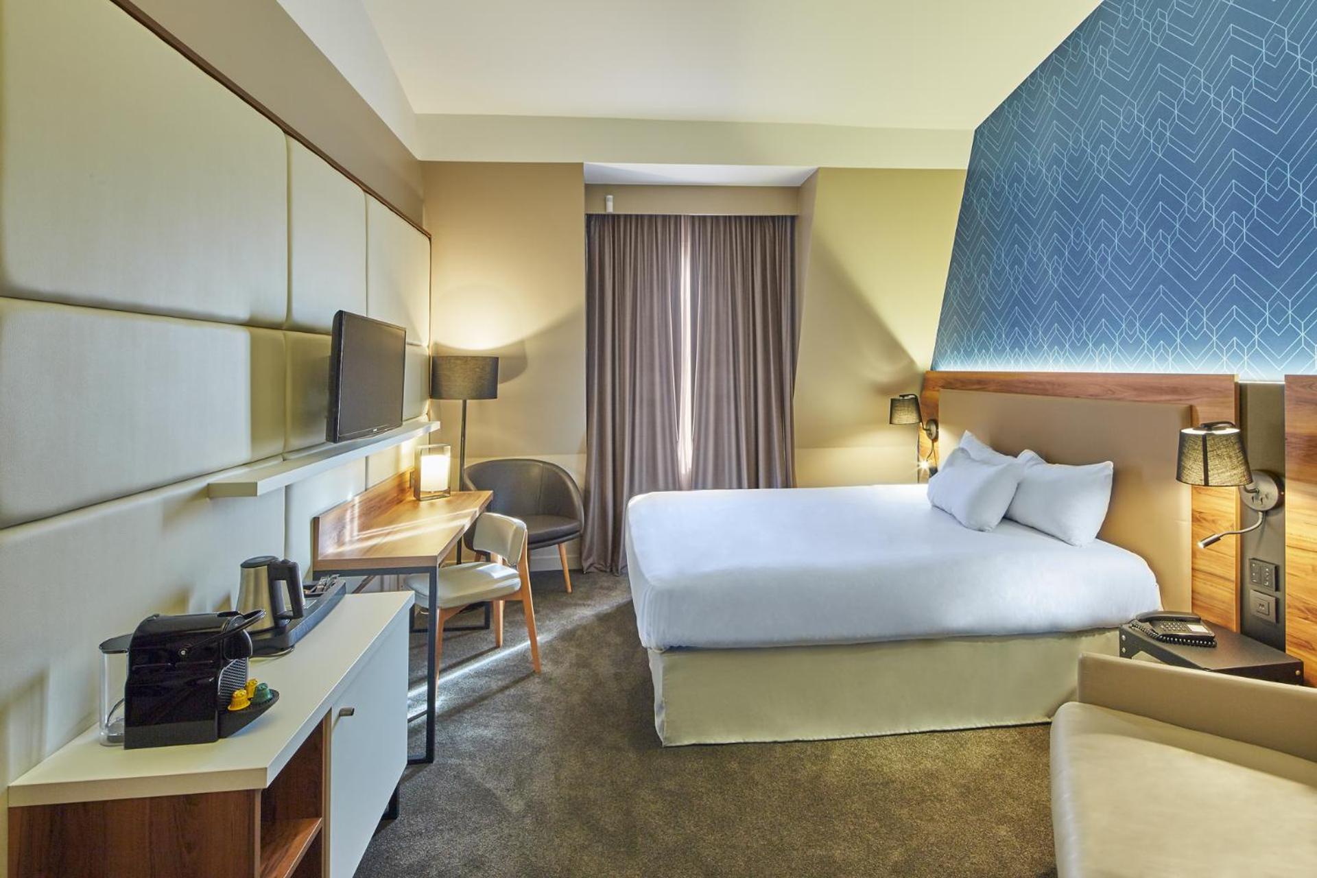 Premium Triple Room - Photo 3