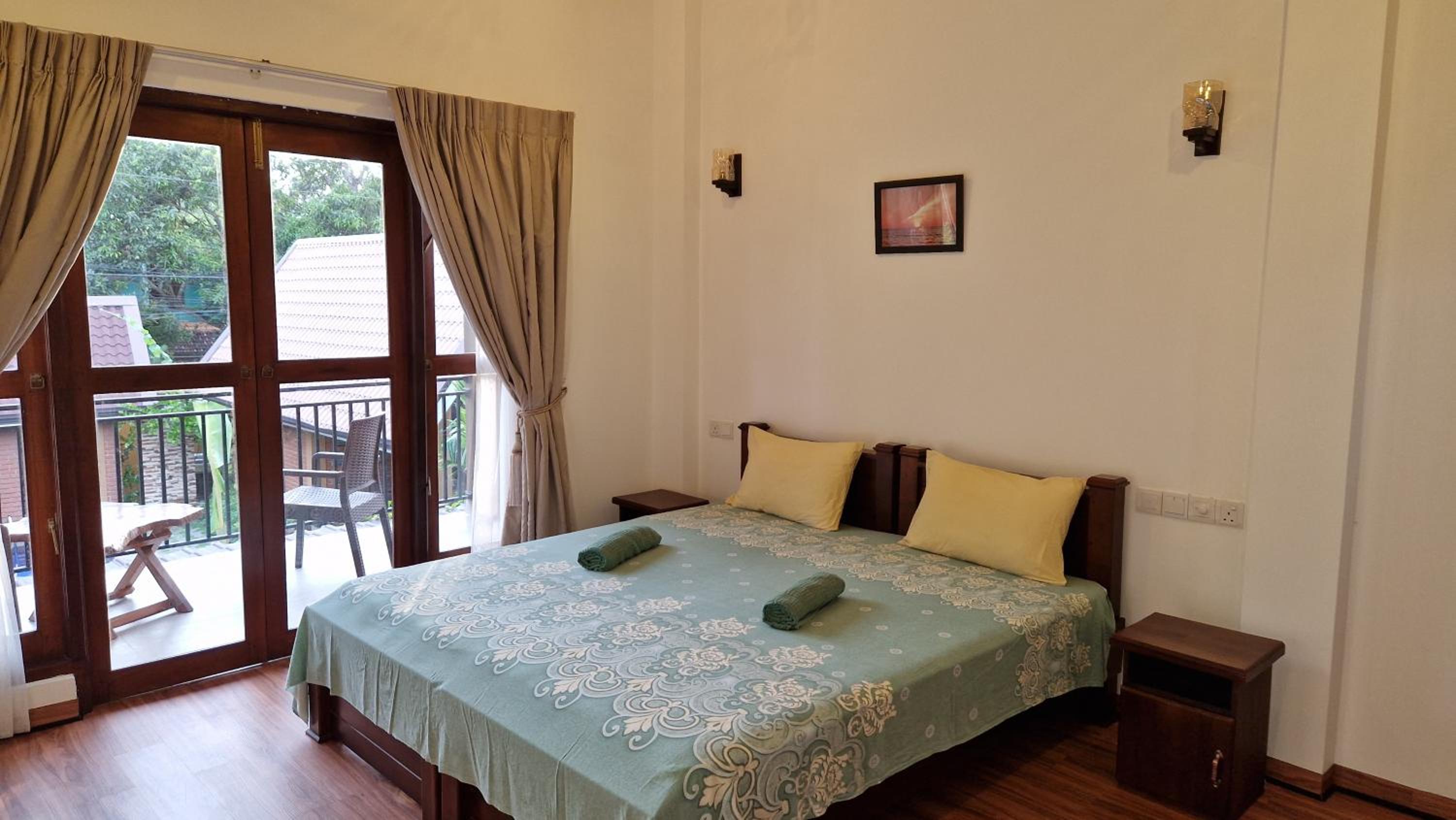 Deluxe Double Room with Balcony