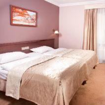 Twin Room - Photo 2