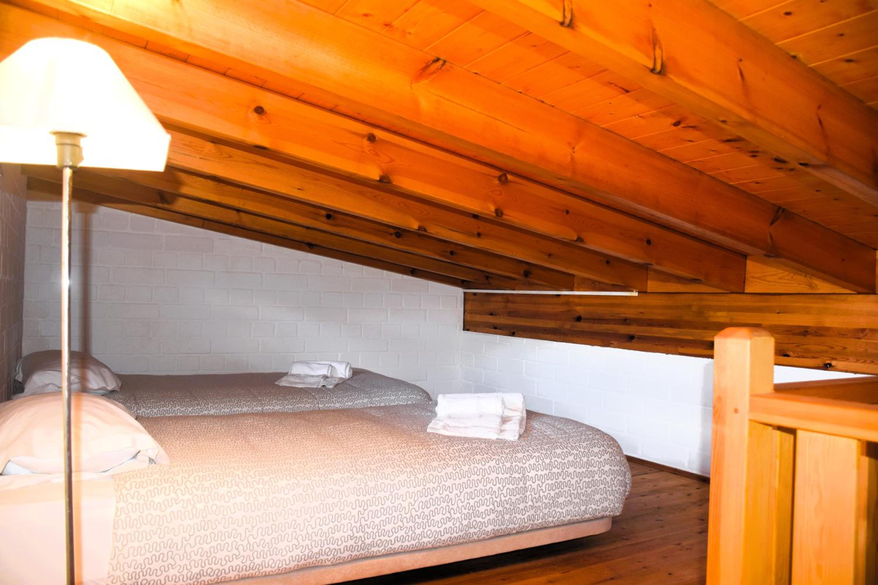 One-Bedroom House - Photo 6
