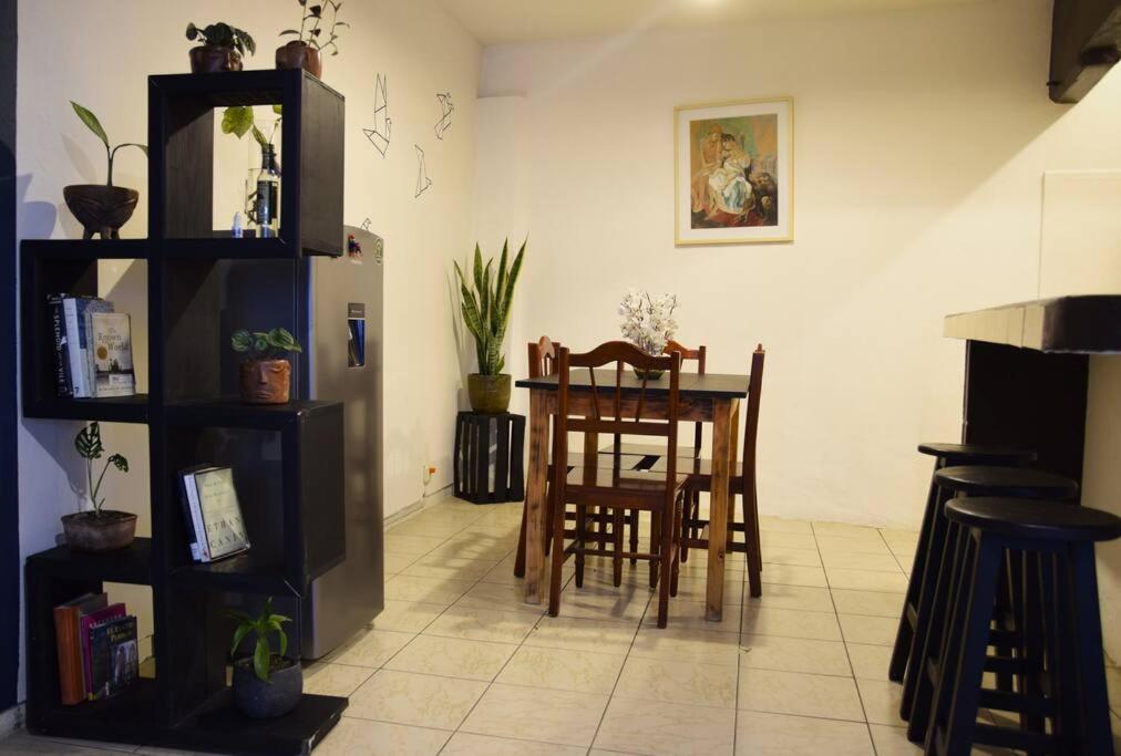 One-Bedroom Apartment - Photo 17