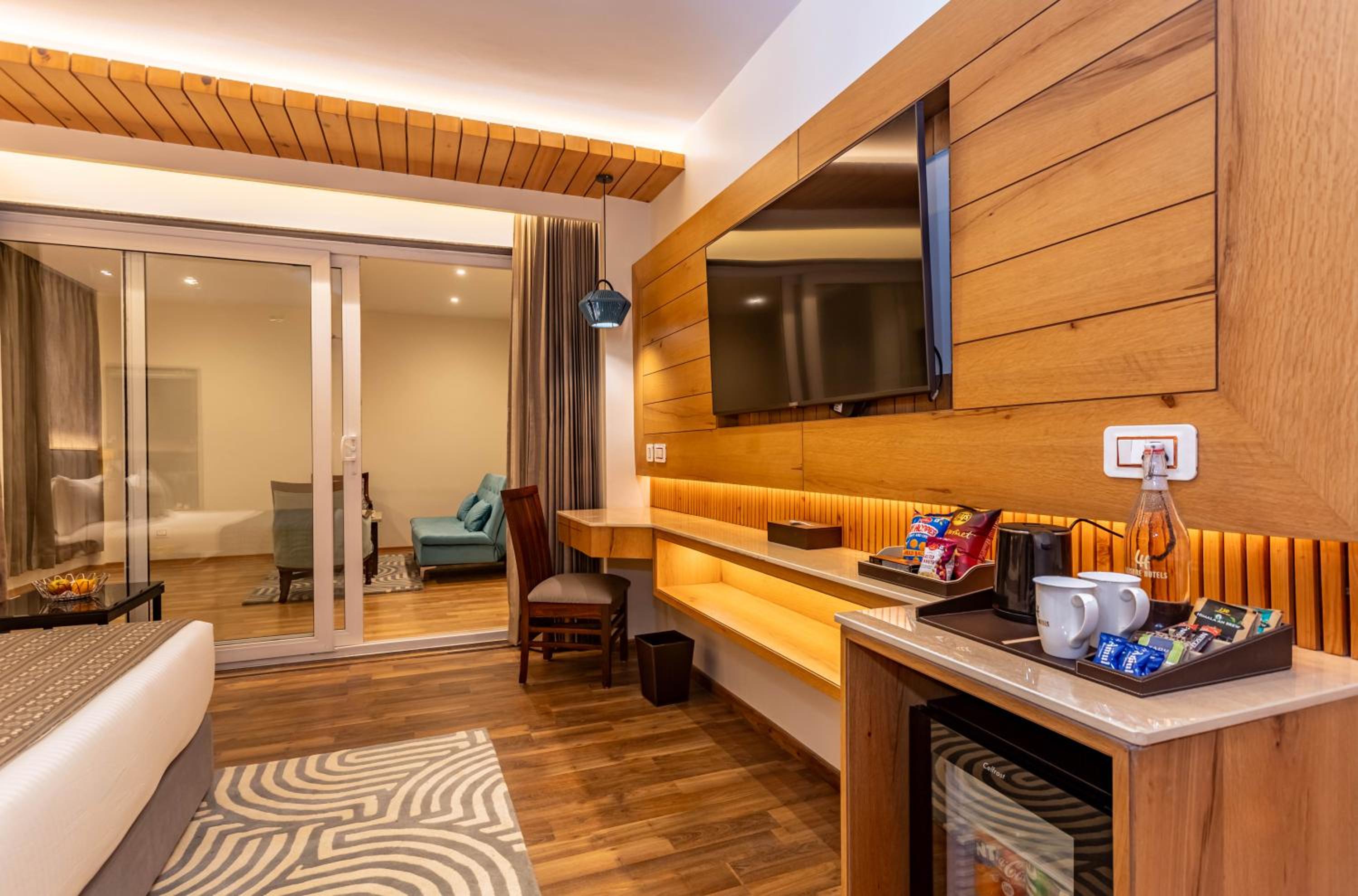 Family Room (No View) - Photo 7