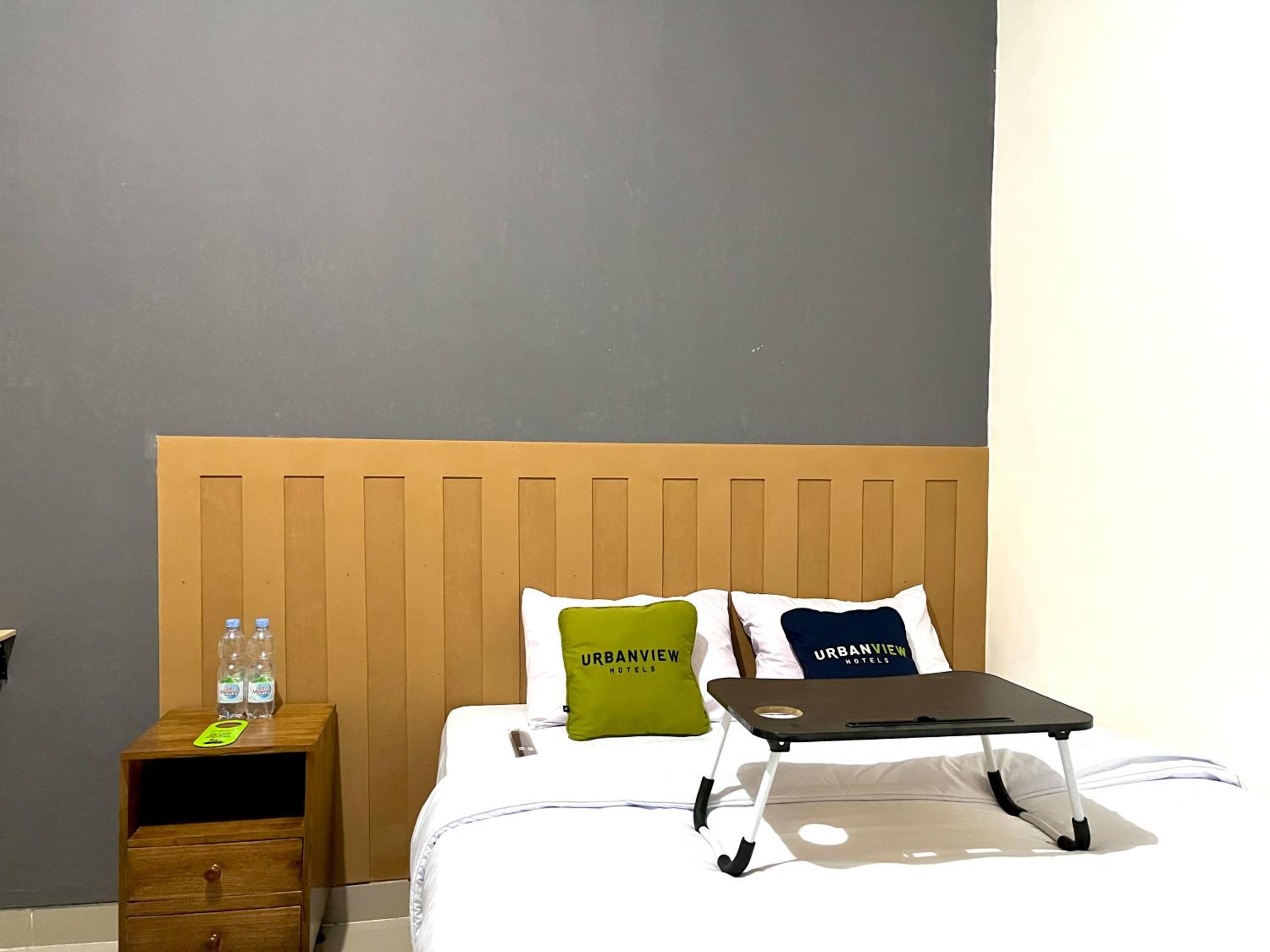 Deluxe Room - Photo 1