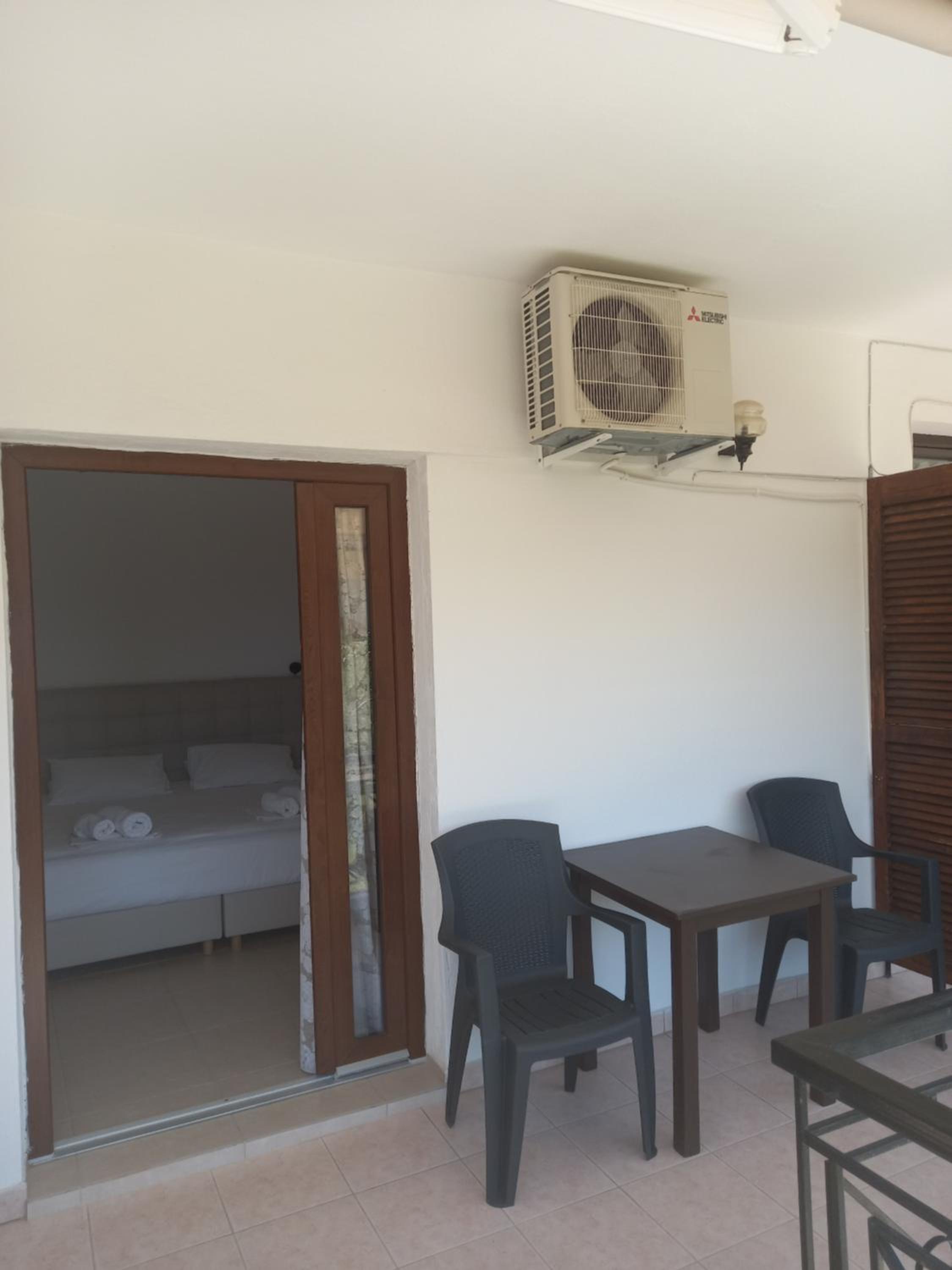 Apartment with Garden View photo 3
