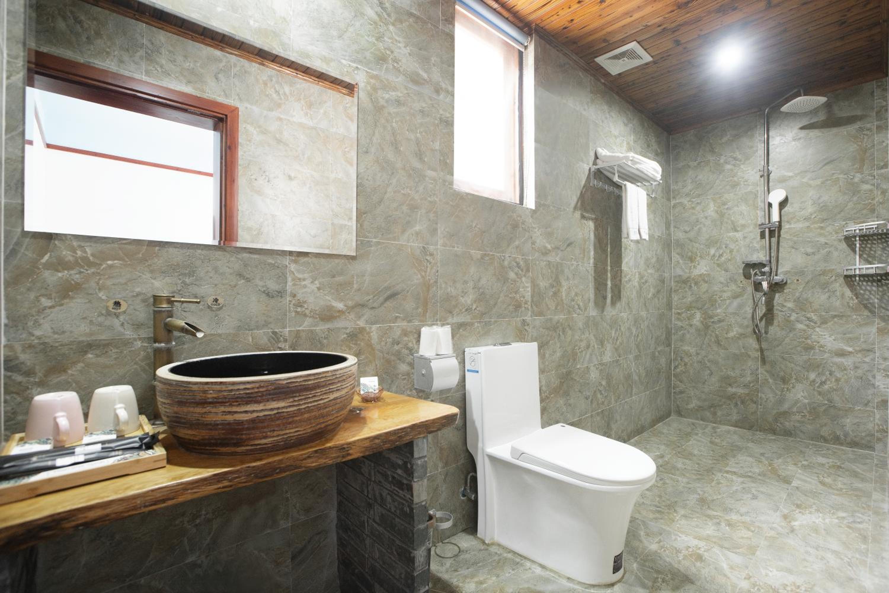 Double Room with Private Bathroom photo 3