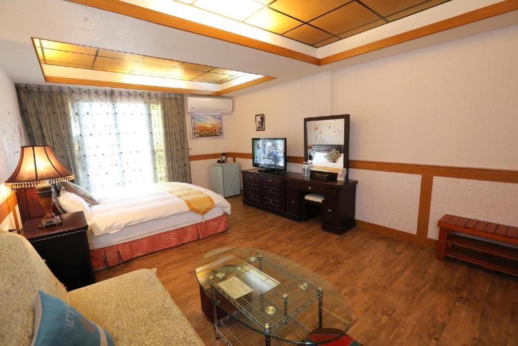 Superior Double Room photo 2