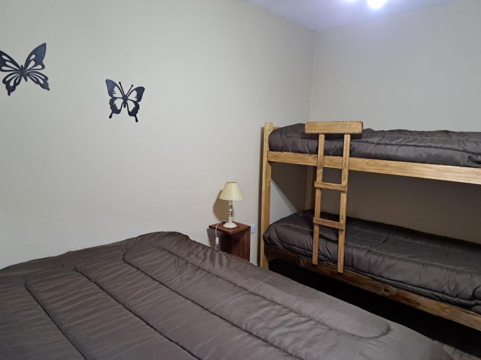 Three-Bedroom Apartment photo 3