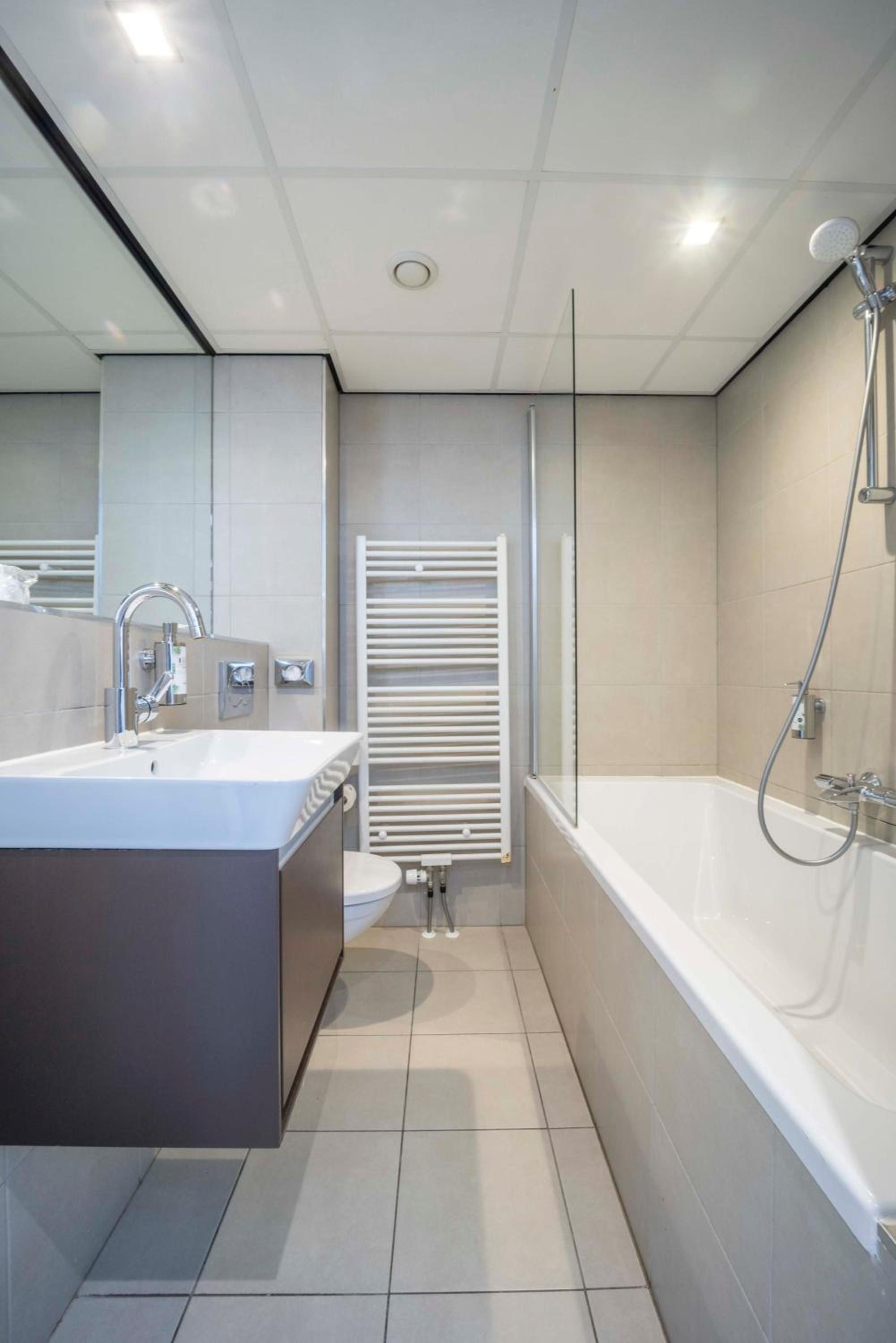 Suite - Photo 4