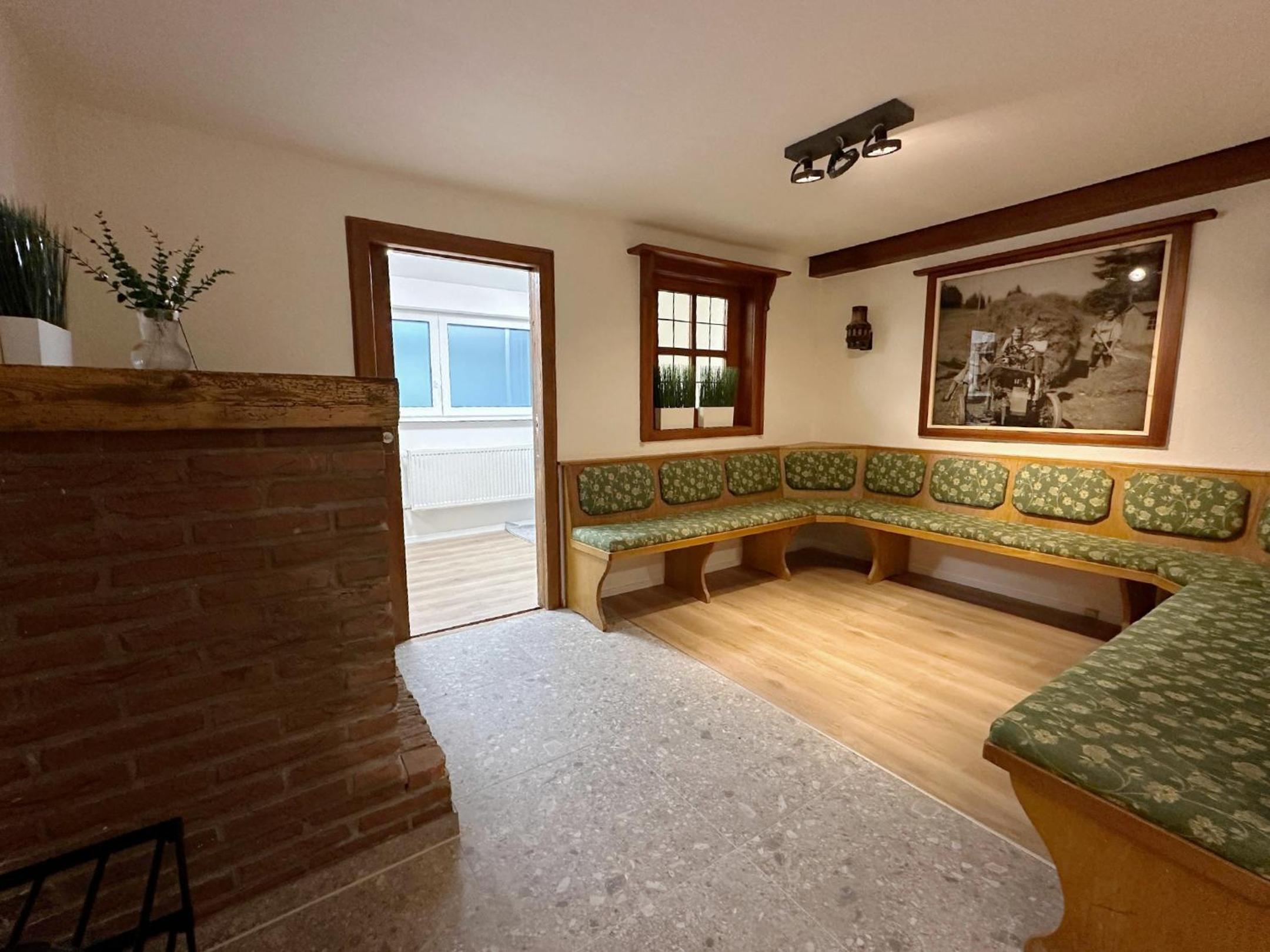 Four-Bedroom Deluxe Apartment photo 3