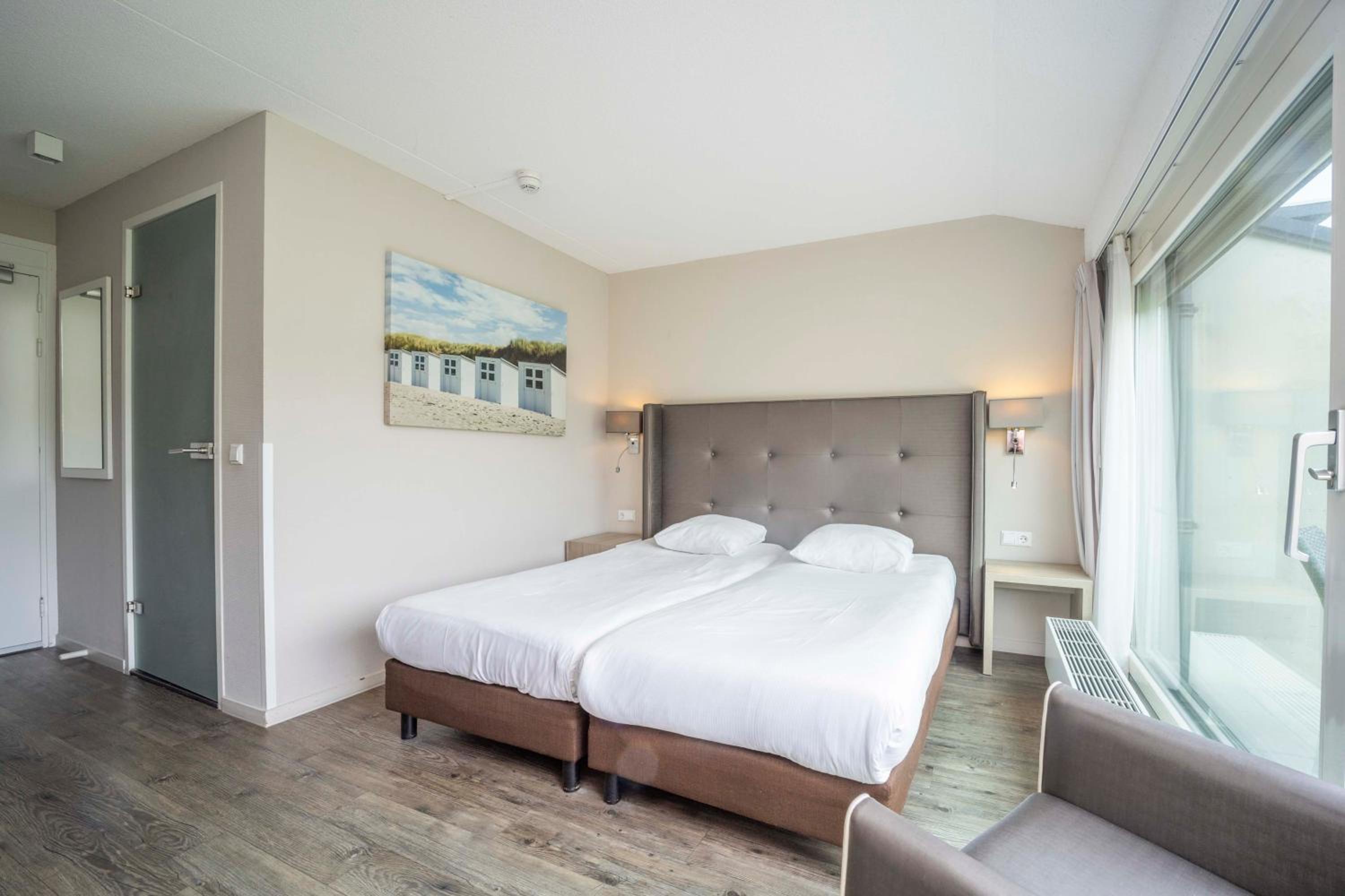 Comfort Double Room with Shower and Terrace - Photo 2