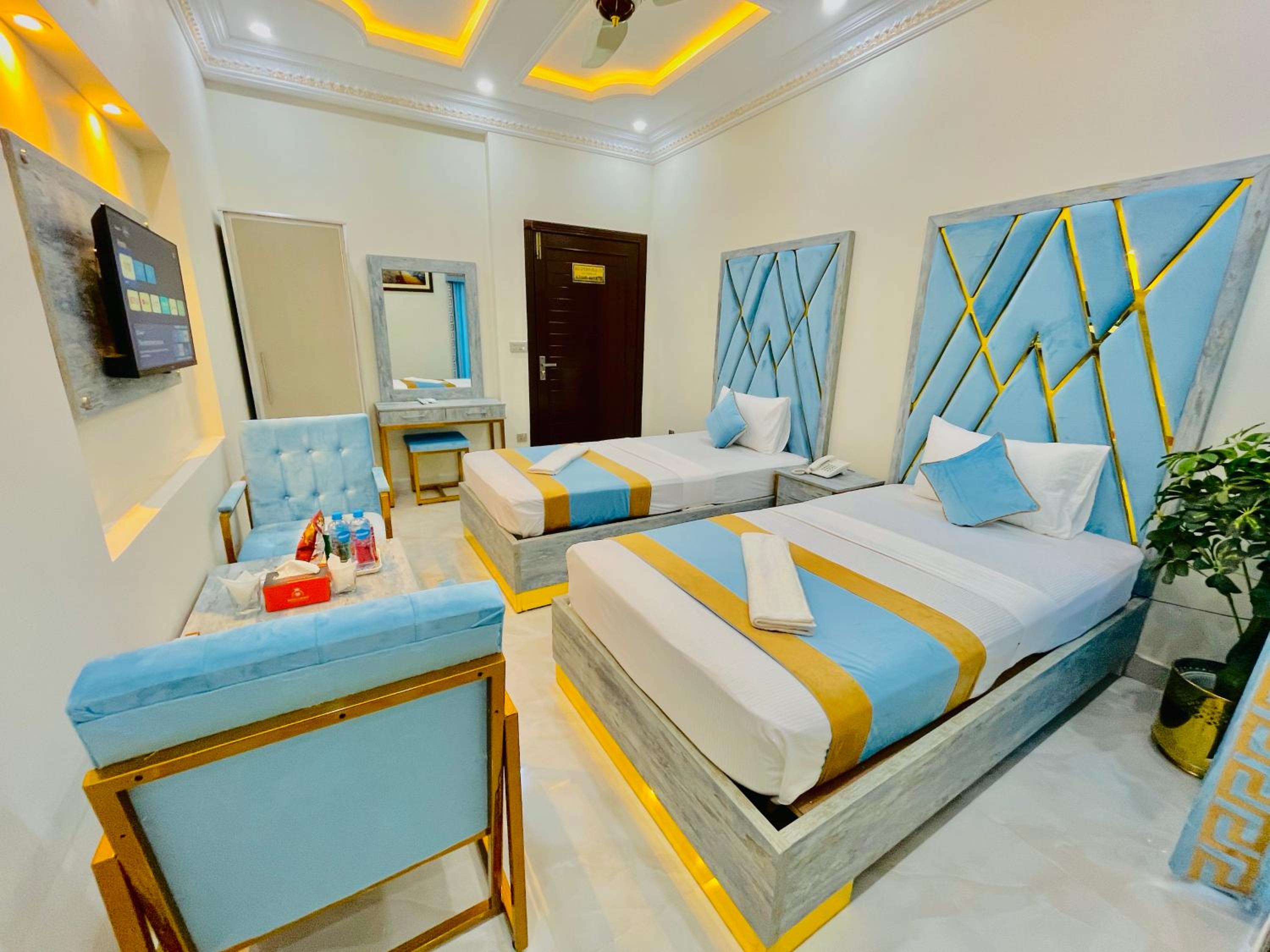 Deluxe Twin Room photo 1