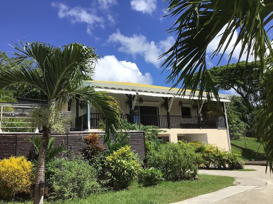 Three-Bedroom Villa photo 2