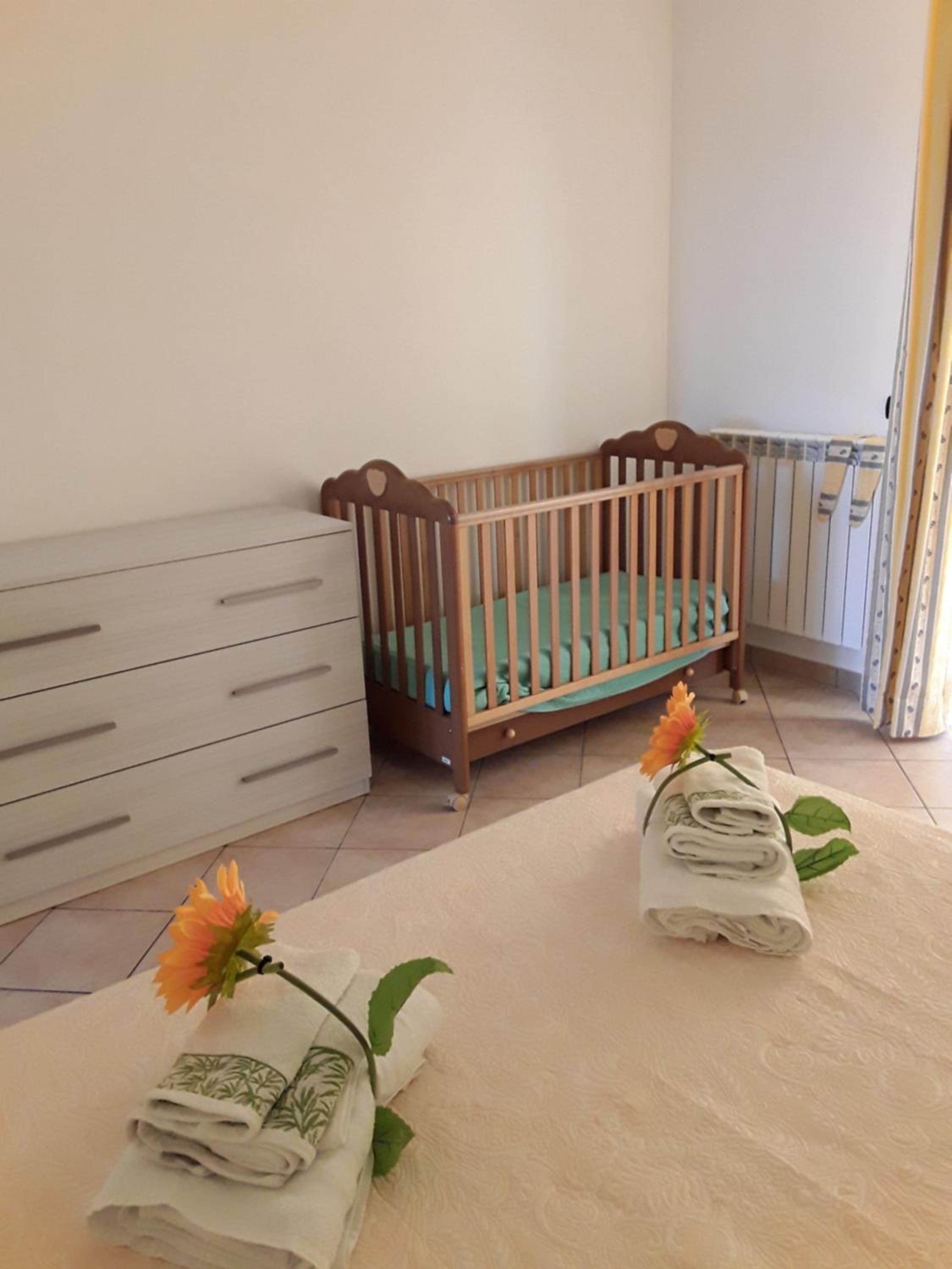 Three-Bedroom Apartment - Photo 22