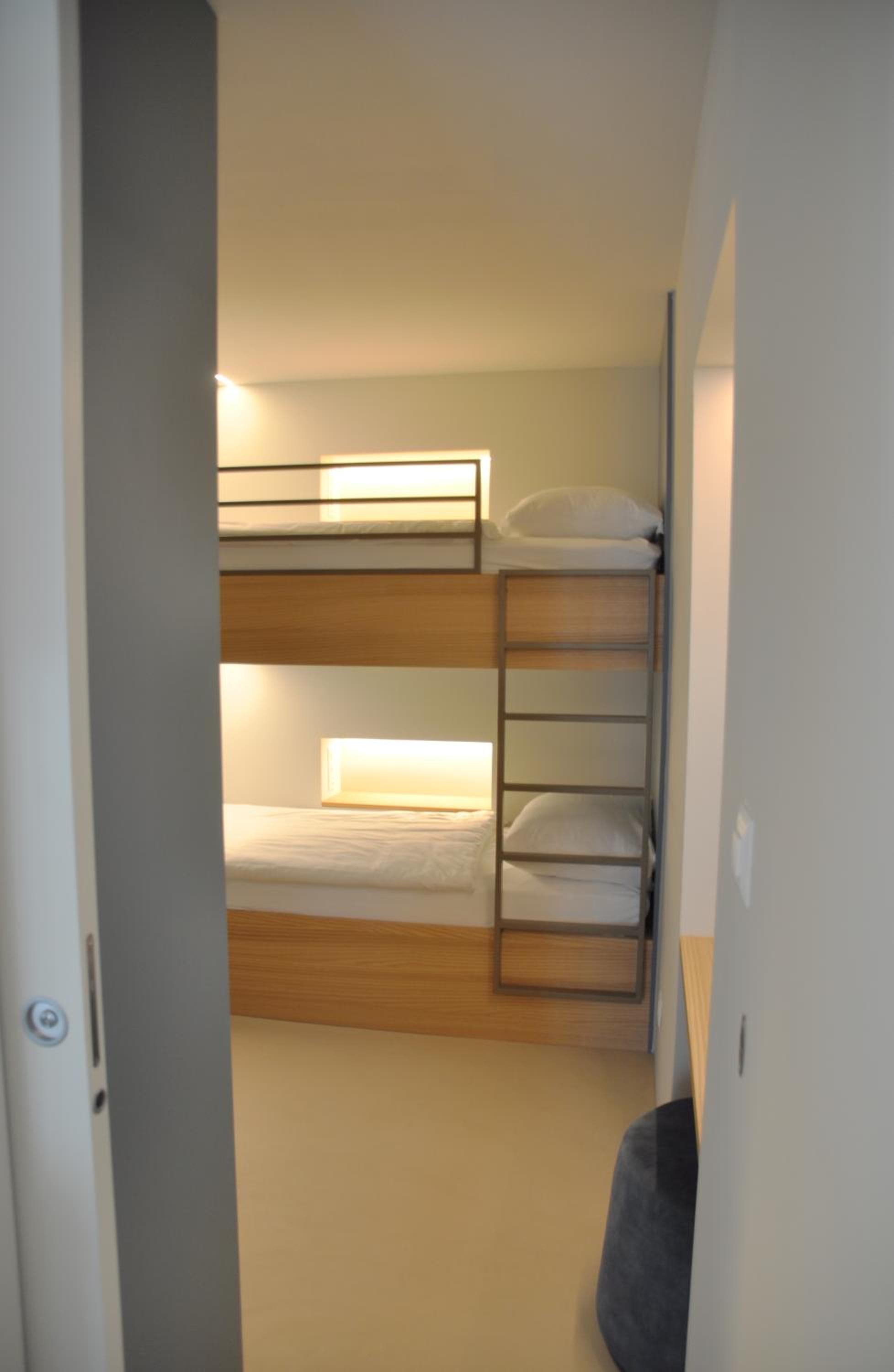 Two-Bedroom Apartment with Balcony and Lake View