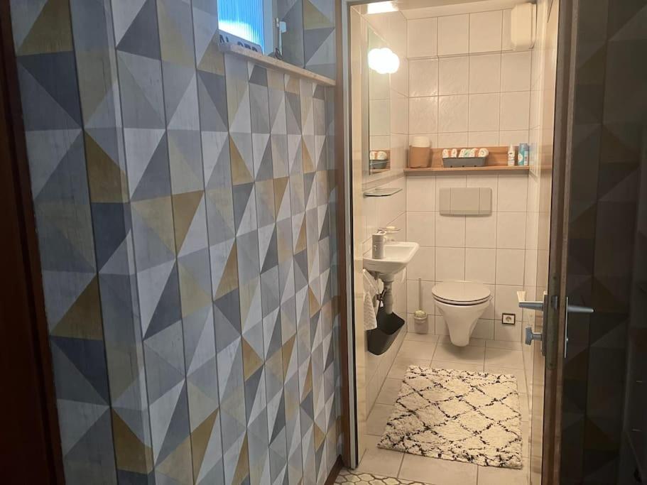 One-Bedroom Apartment with Balcony photo 3