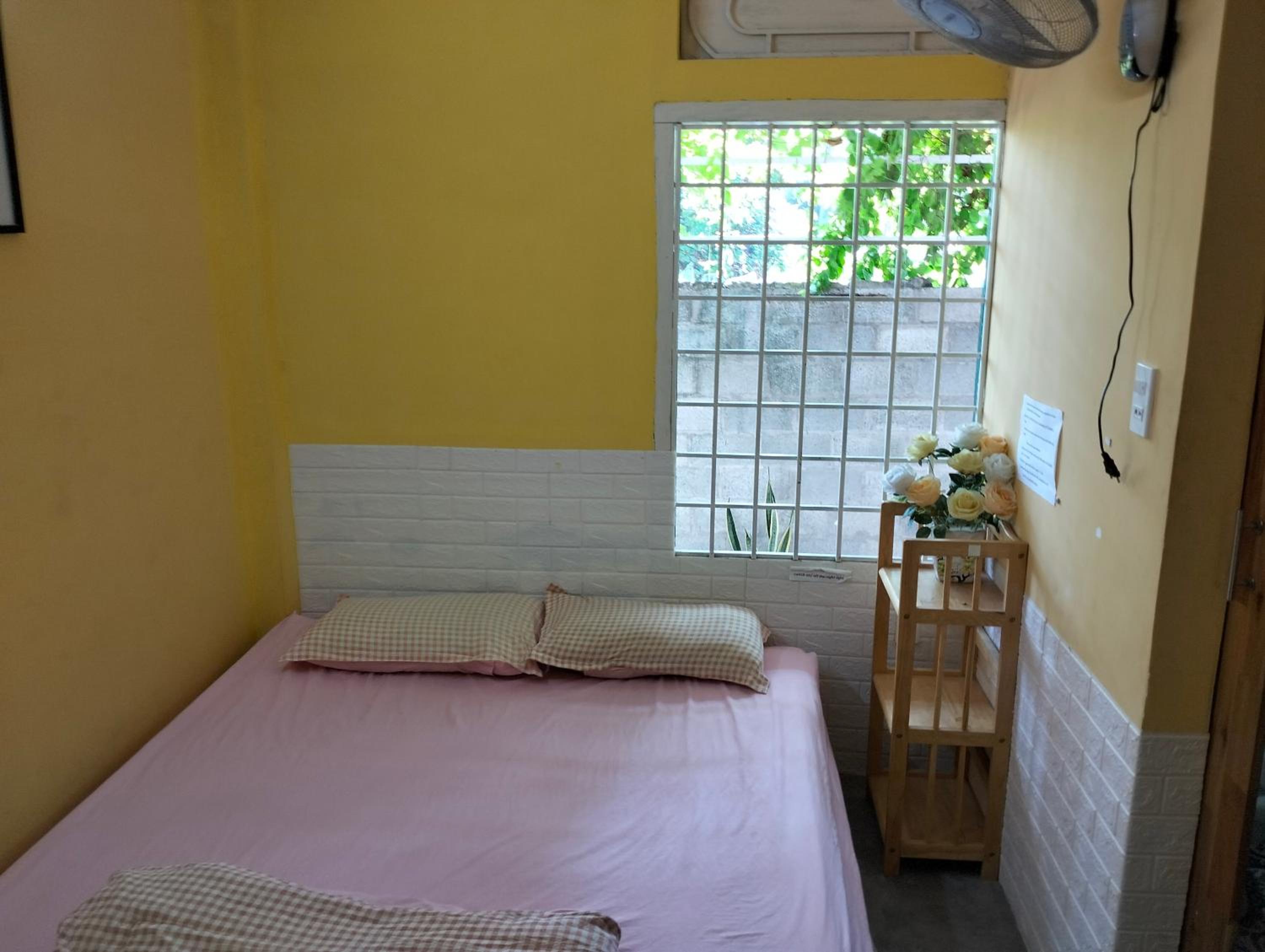 Double Room with Private Bathroom - Photo 21