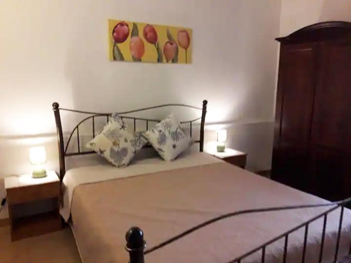 Two-Bedroom House photo 3