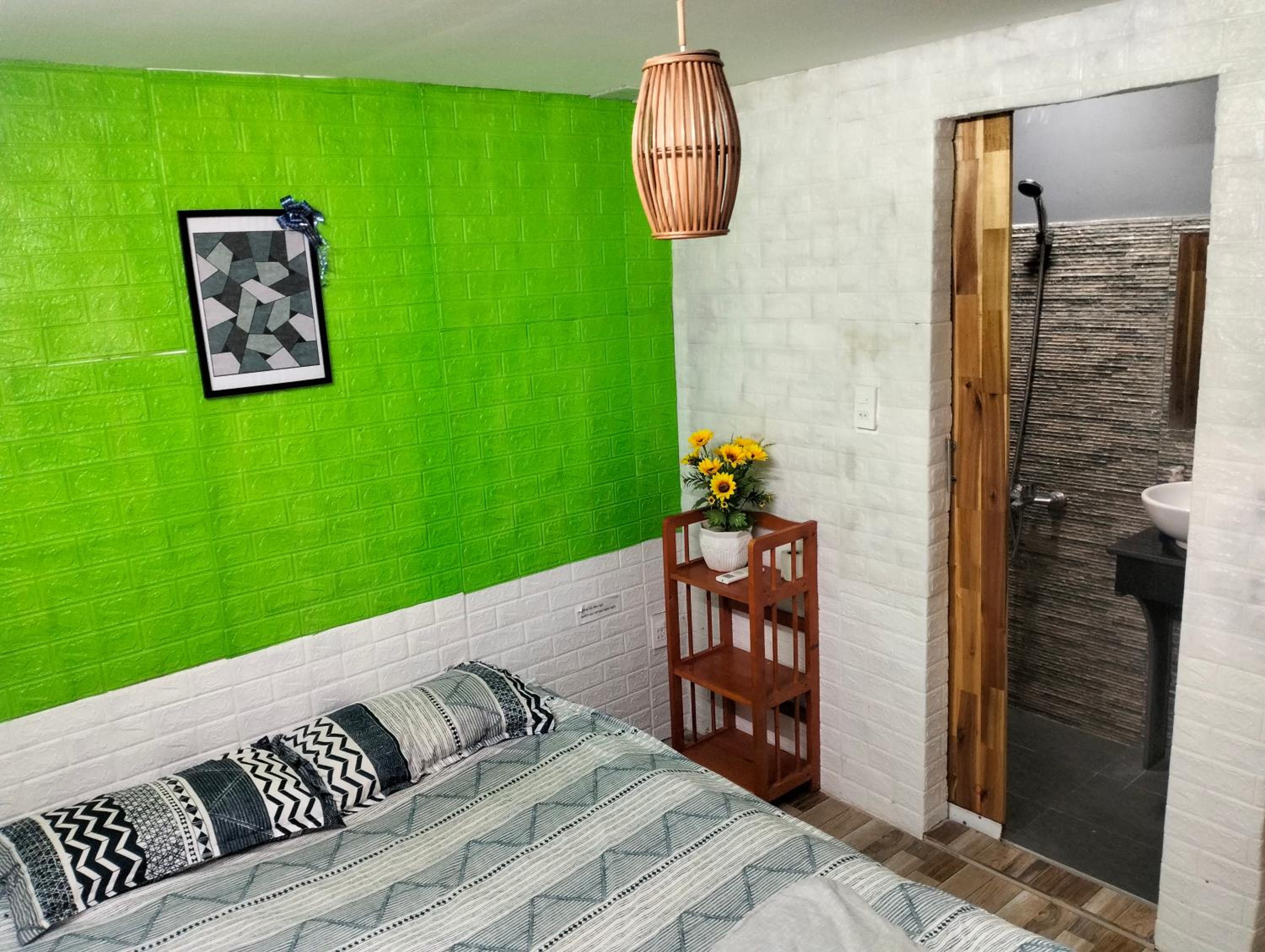 Double Room with Private Bathroom - Photo 27