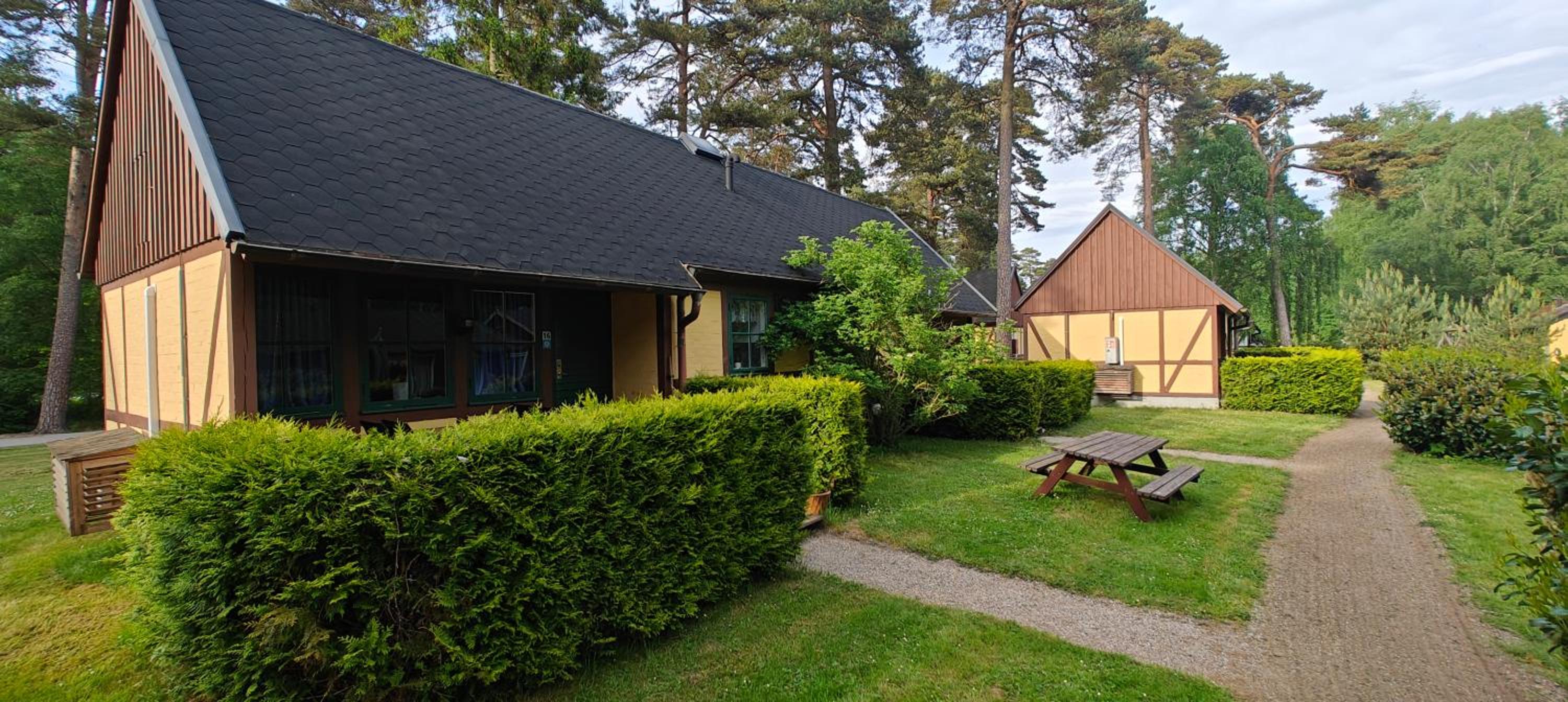 Apartment - Pets allowed - Photo 8