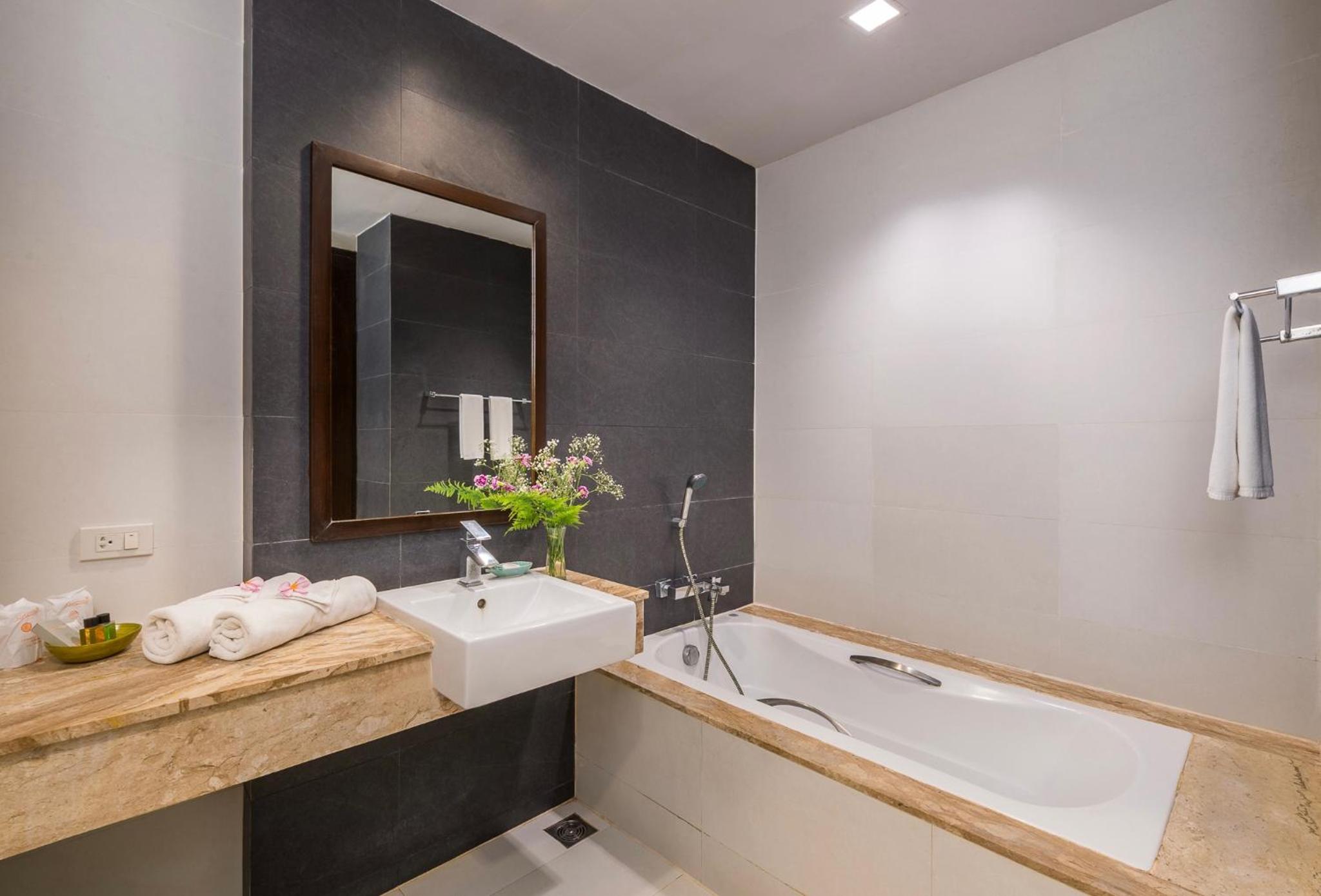 Superior Double or Twin Room - Photo 9