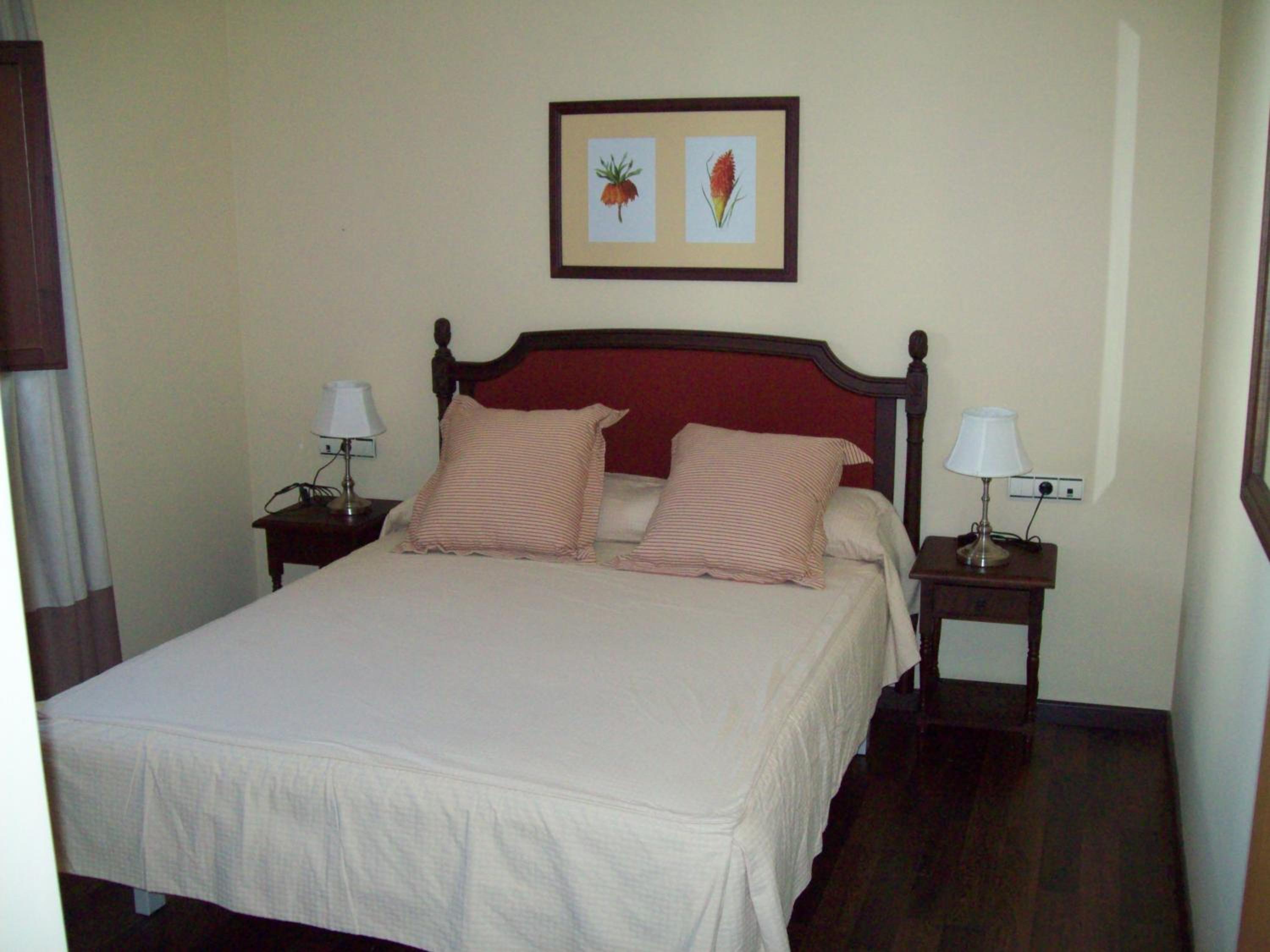 Deluxe Double Room - Photo 4
