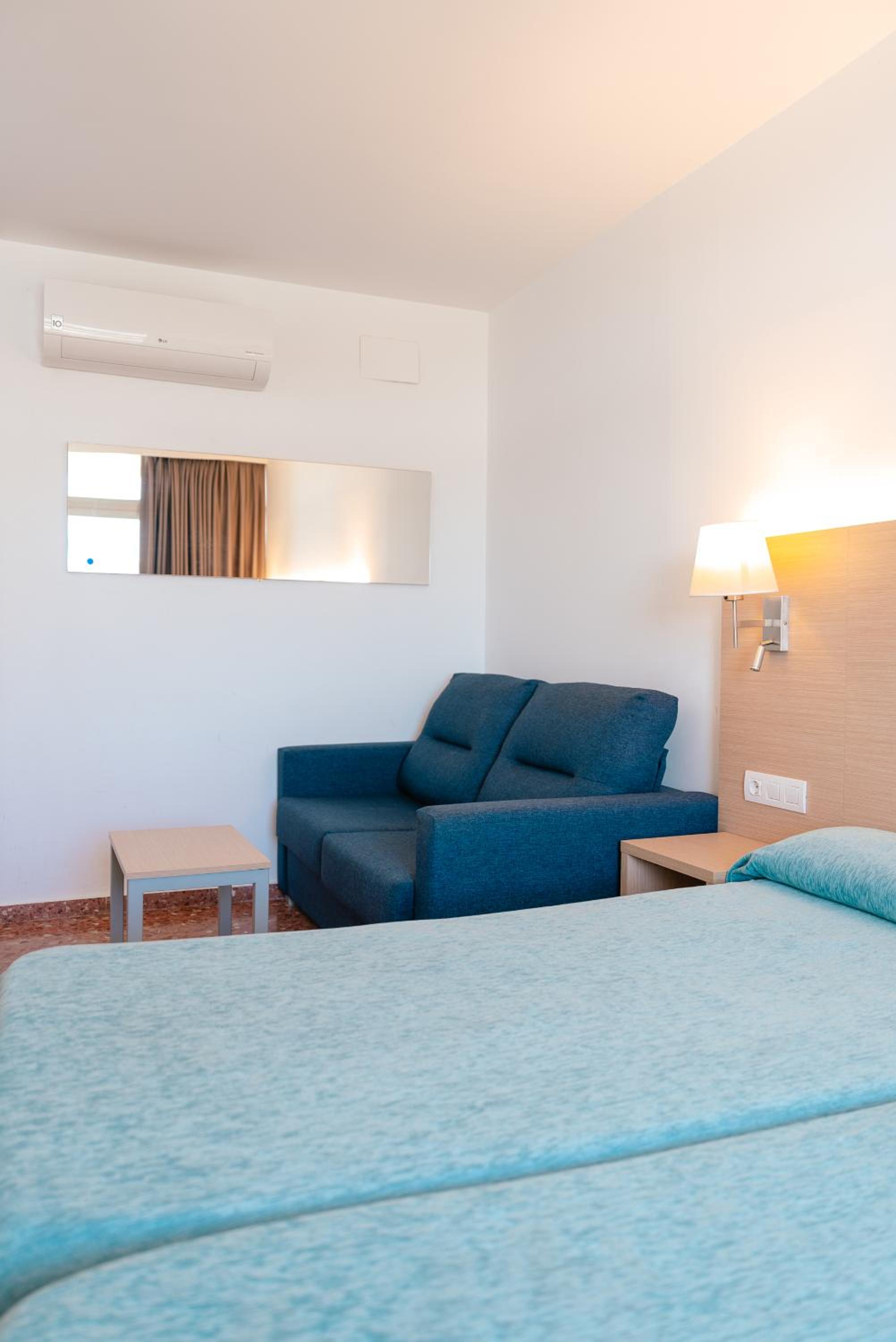 Triple Room photo 3