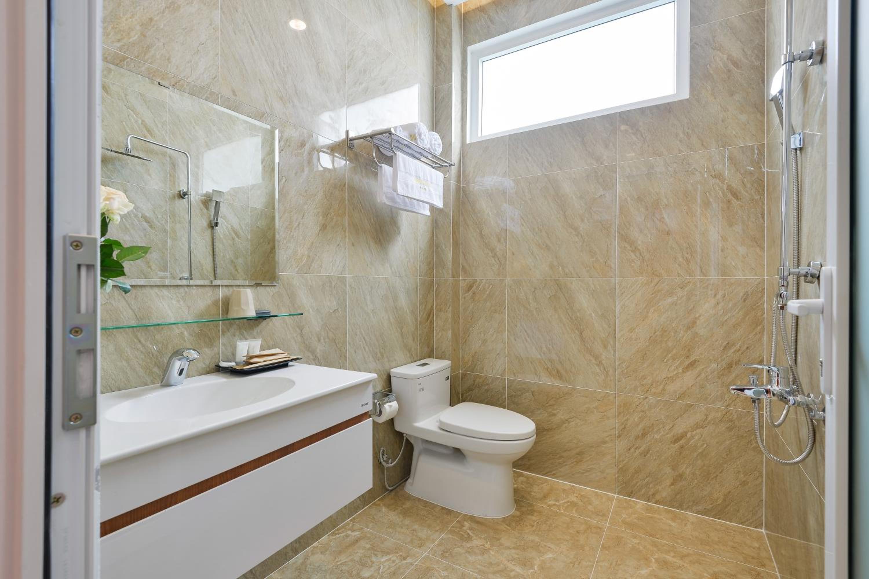 Double Room - Photo 2