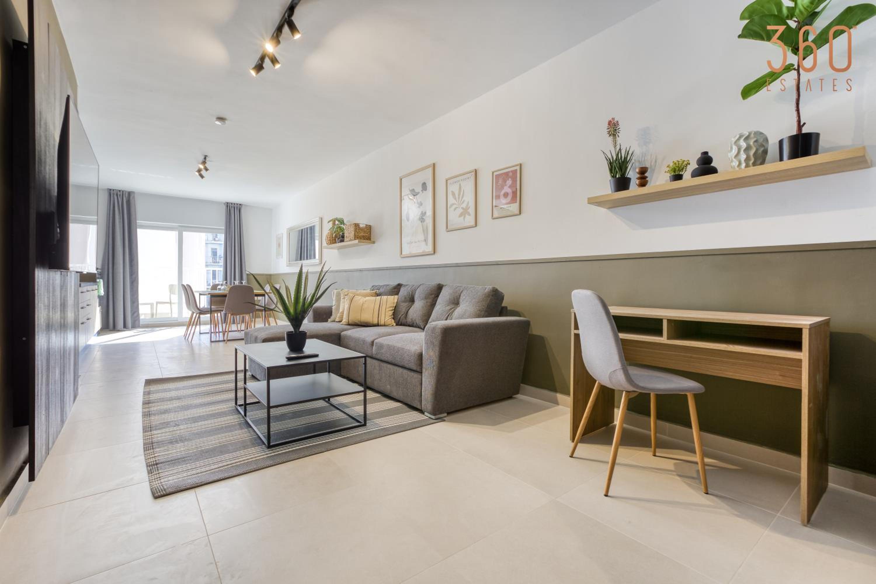 Apartment photo 1