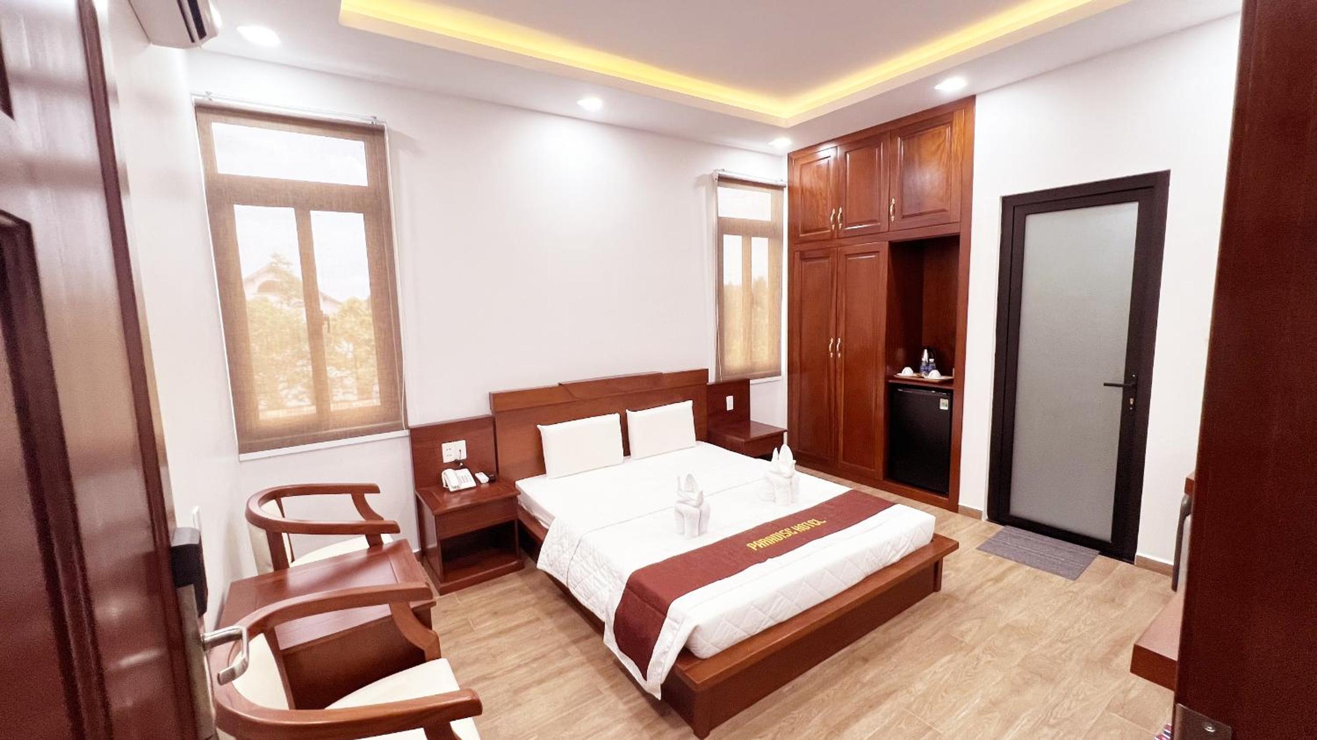 Deluxe Room - Photo 3