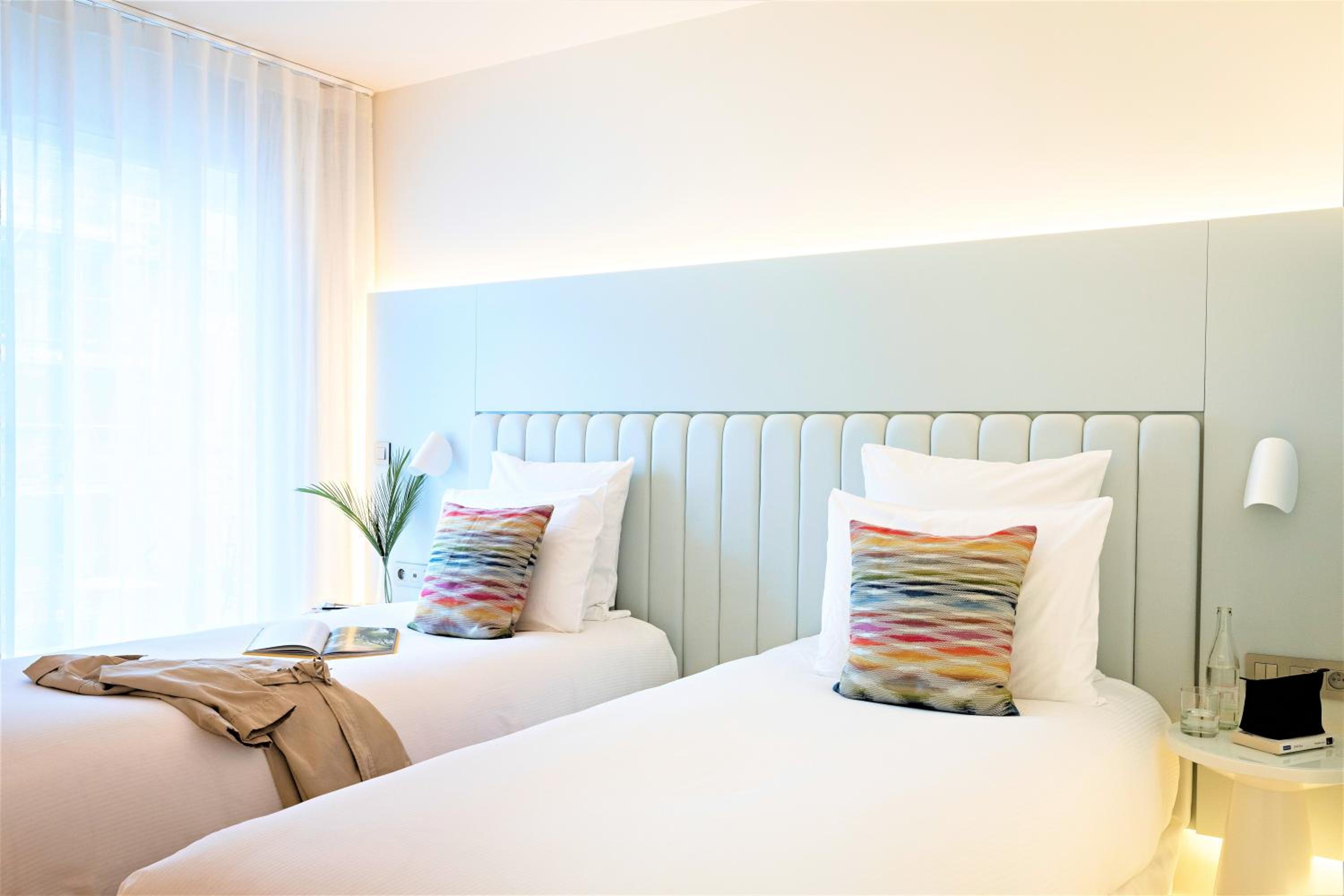 Superior Queen or Twin Room - Photo 2