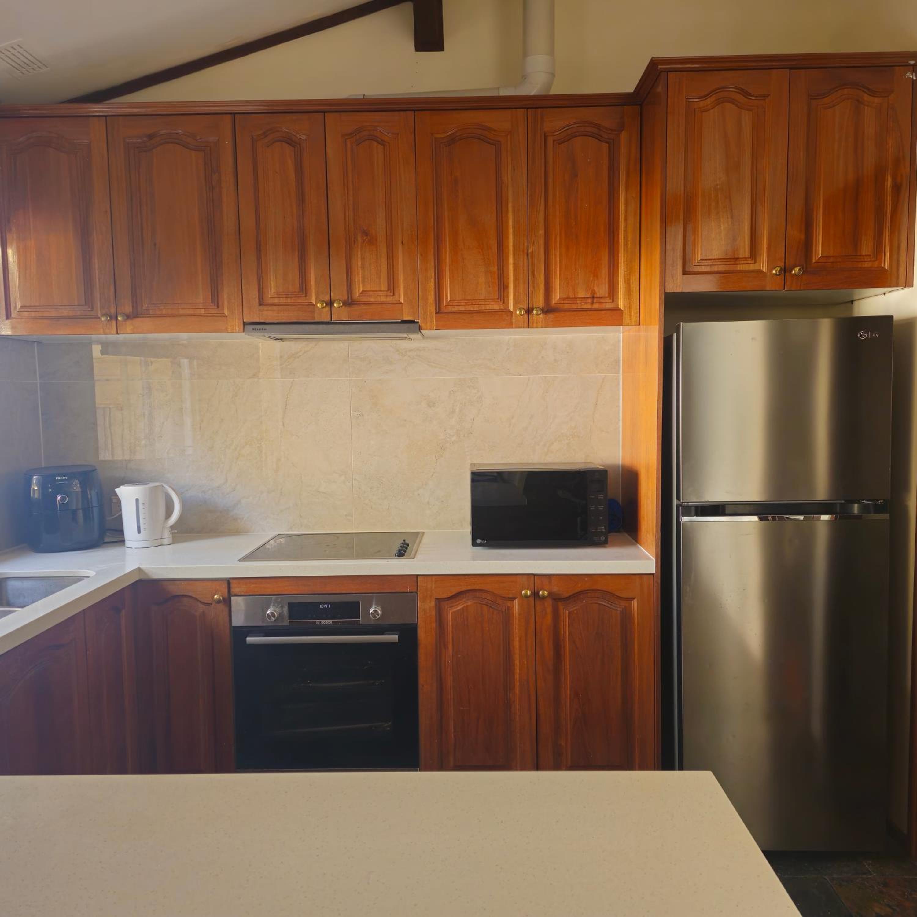 Three-Bedroom Villa photo 2