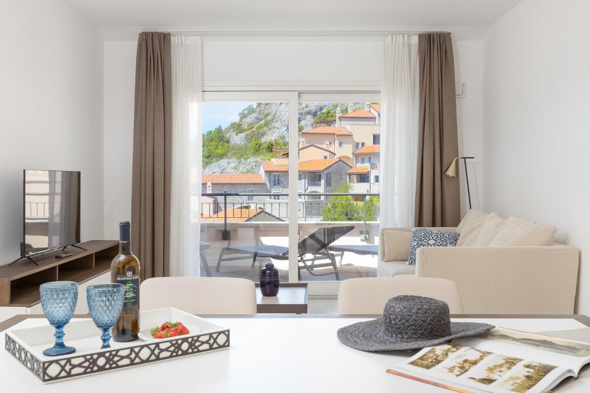 Apartment with Balcony