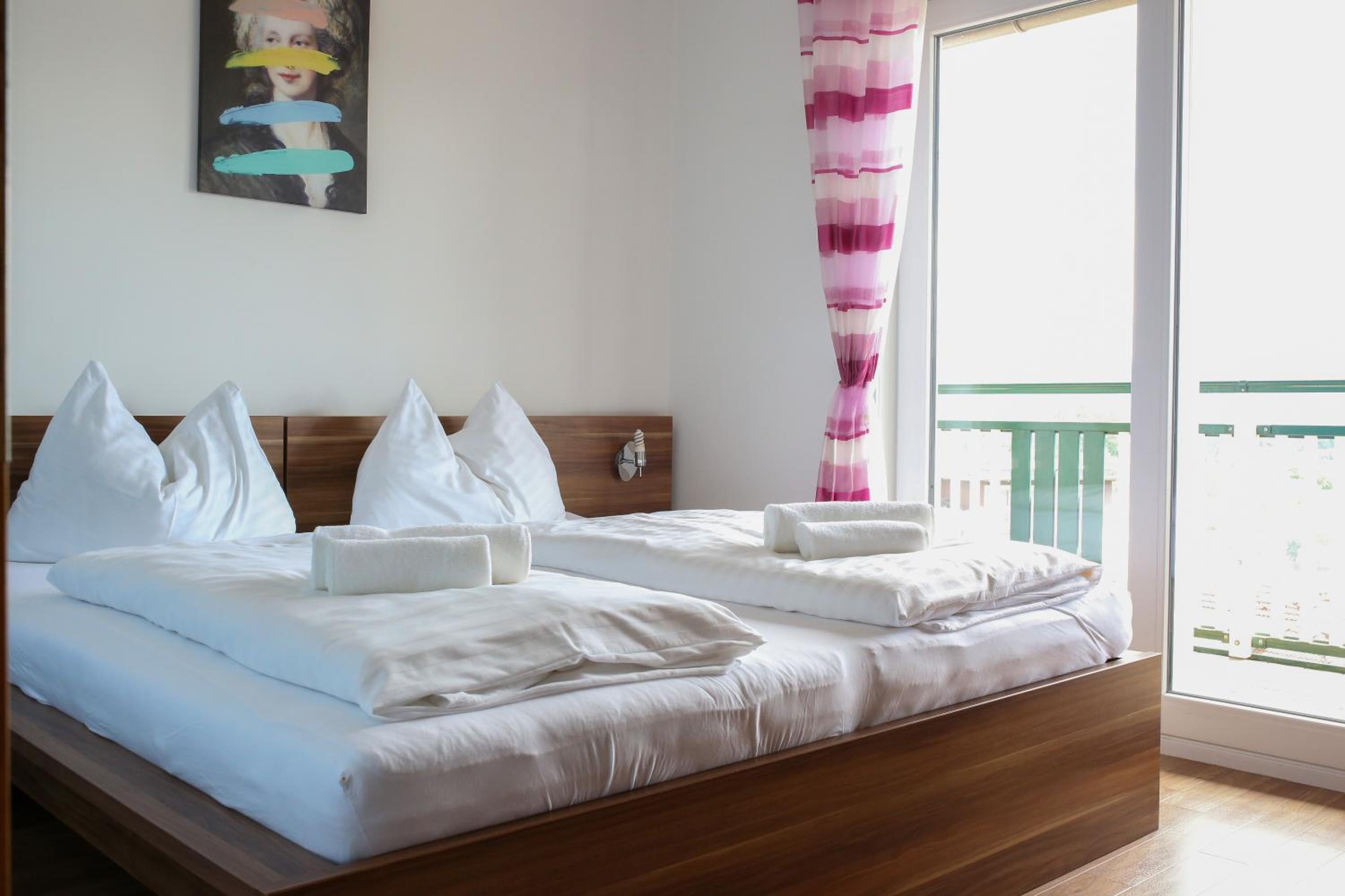 Quadruple Room With Lake View photo 1
